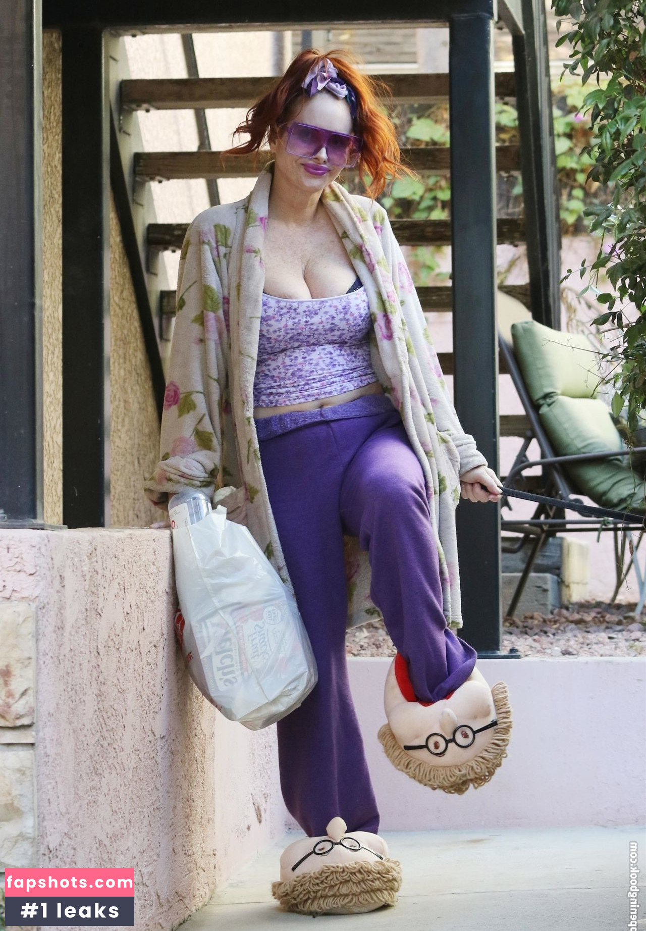 Phoebe Price gallery photo #1707