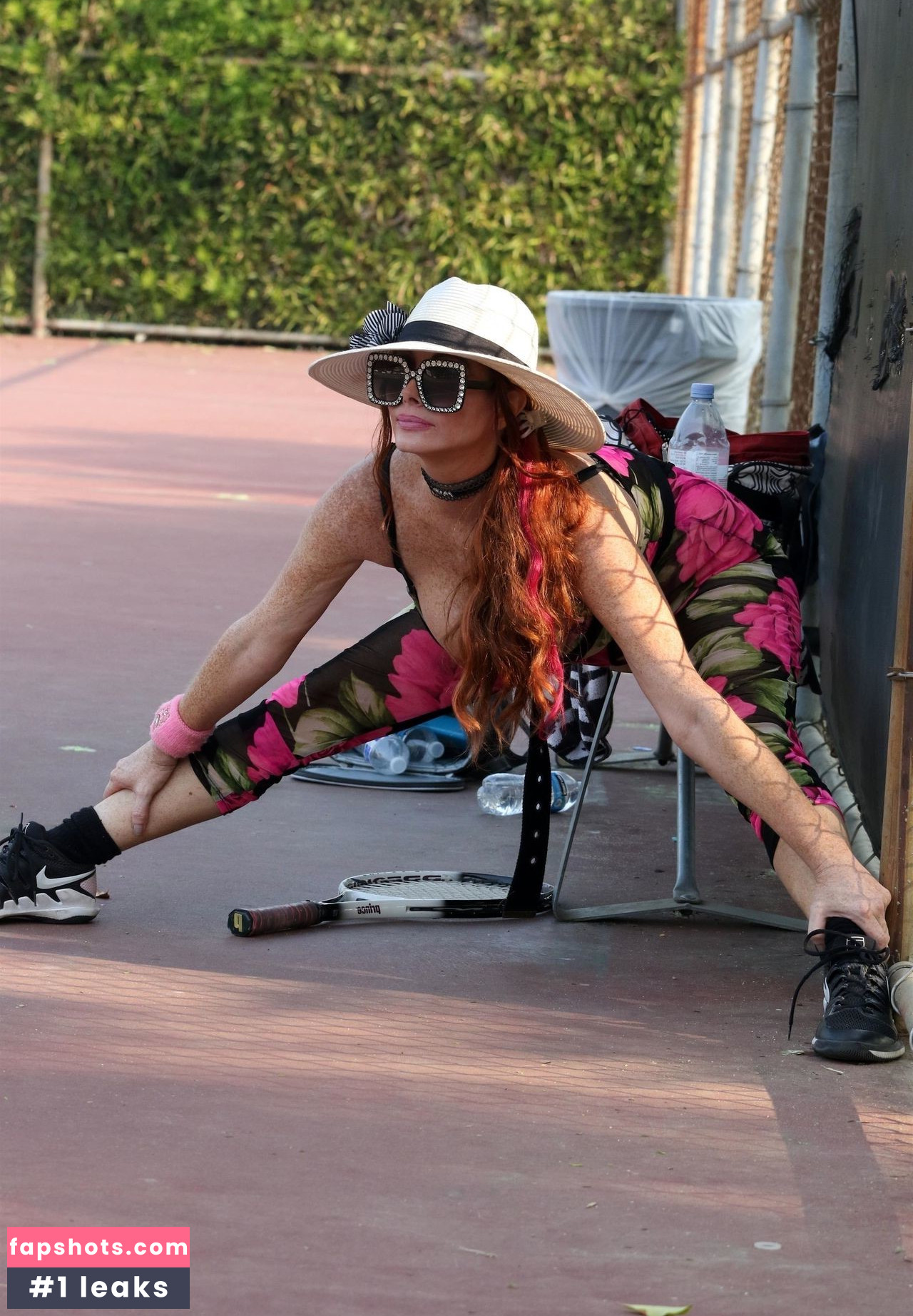 Phoebe Price gallery photo #1720