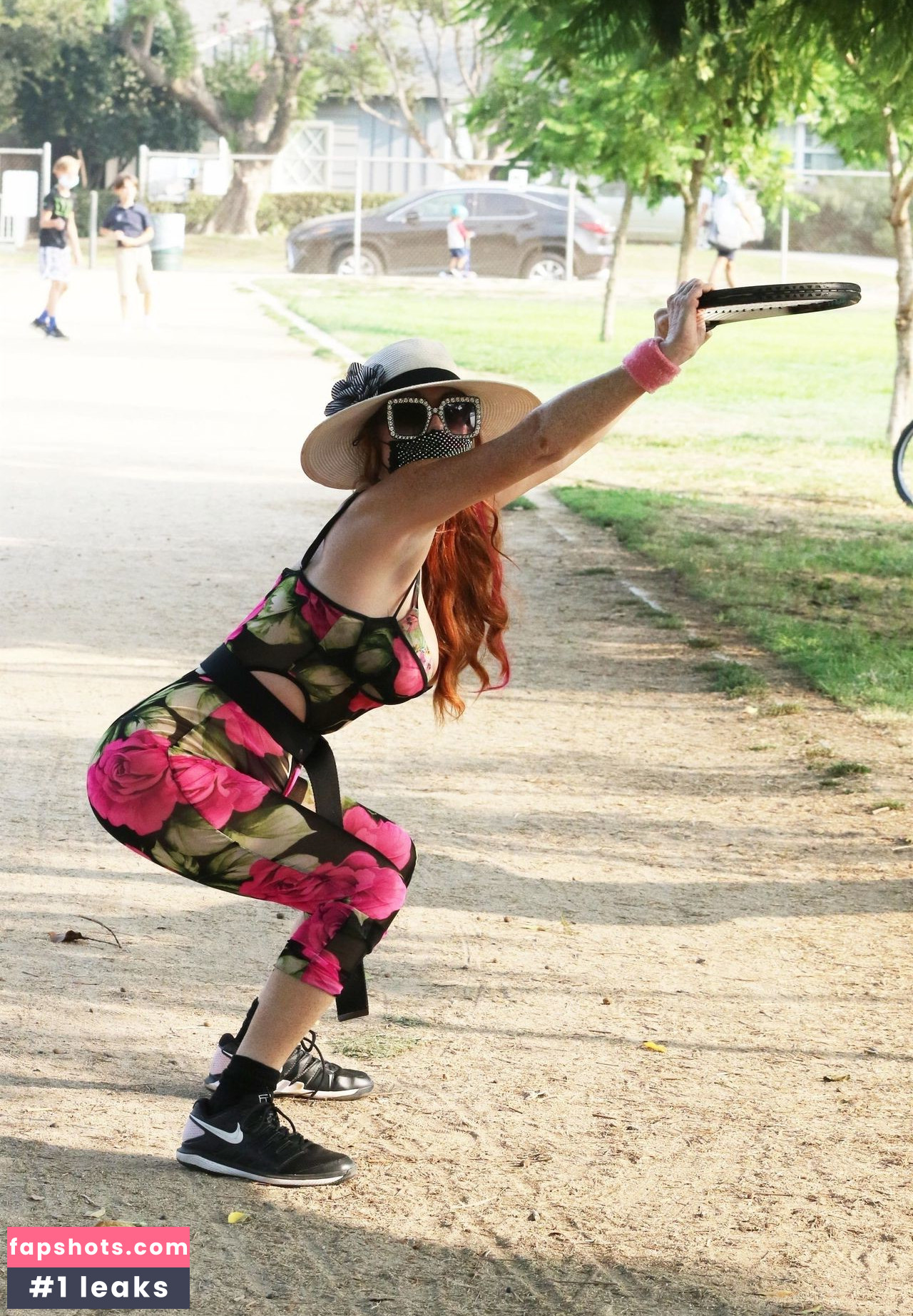 Phoebe Price gallery photo #1725