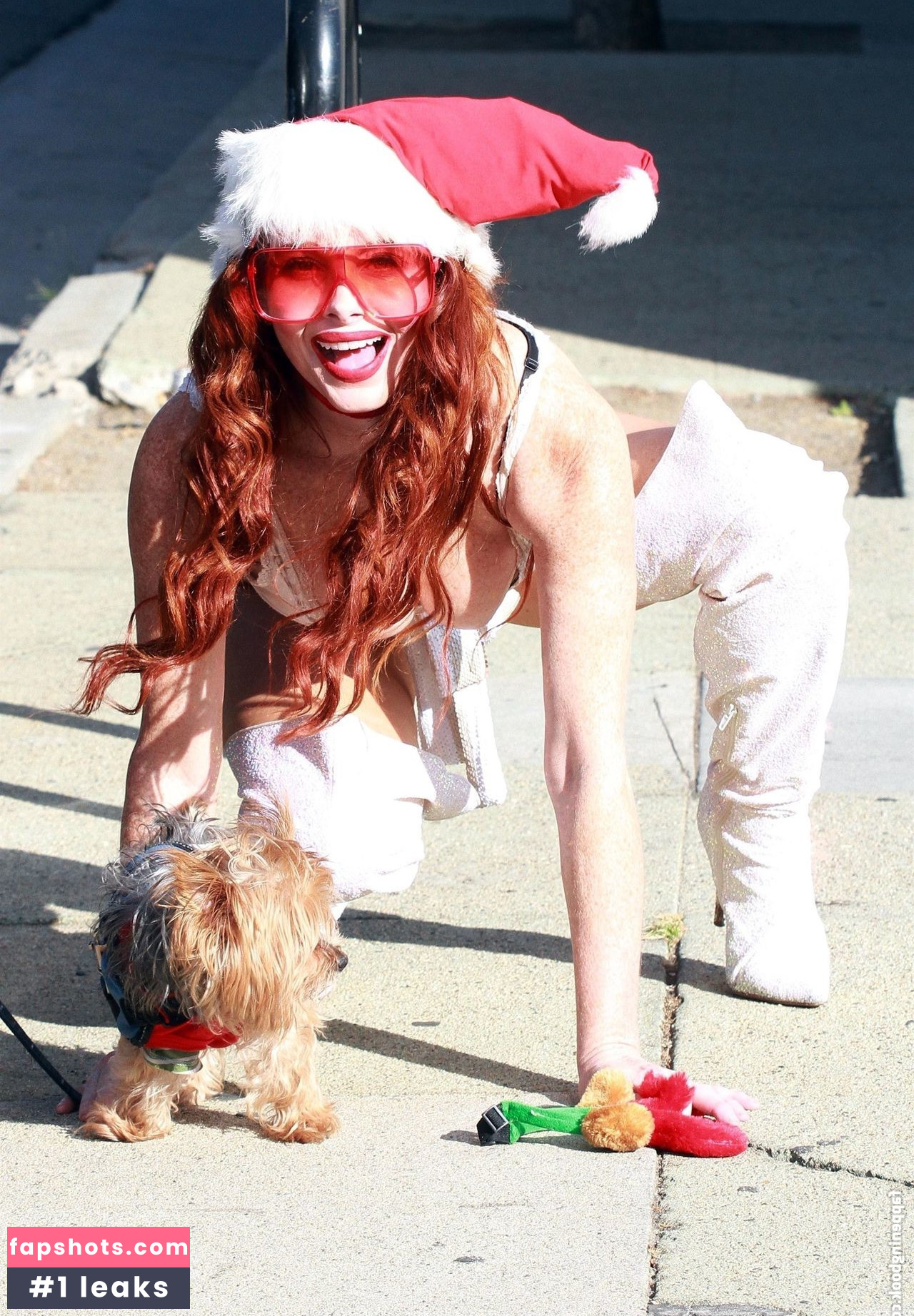 Phoebe Price gallery photo #1744