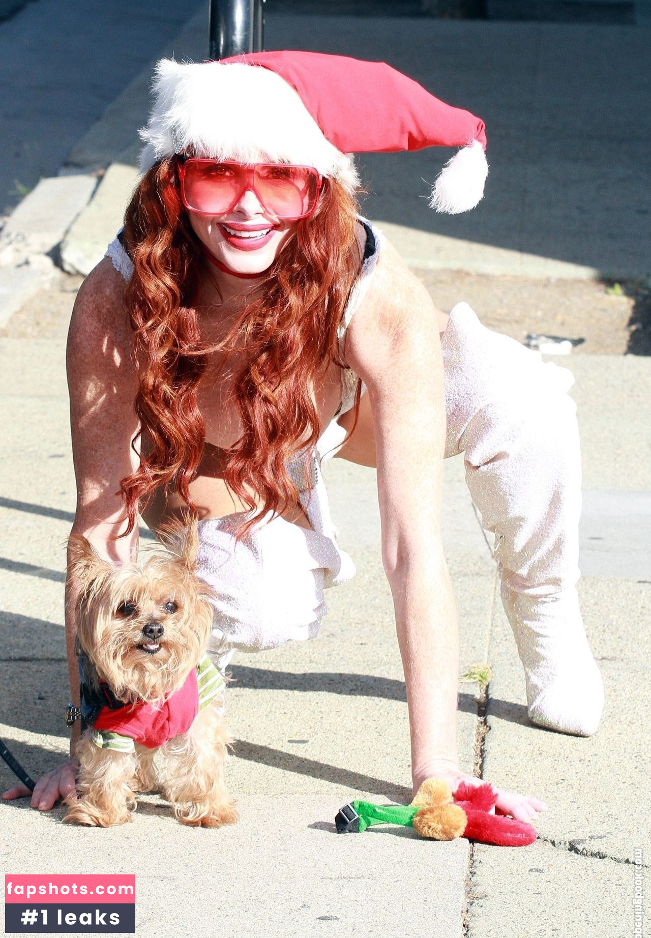 Phoebe Price gallery photo #1755