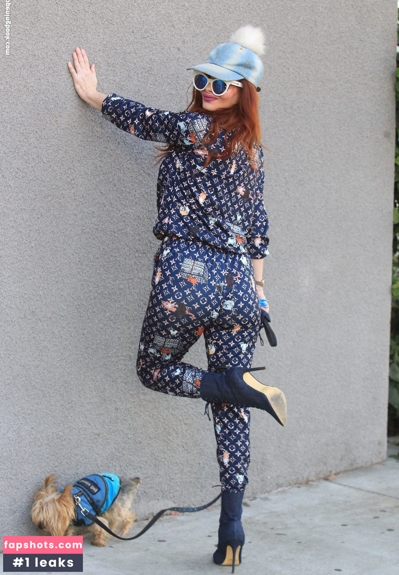 Phoebe Price gallery photo #1782