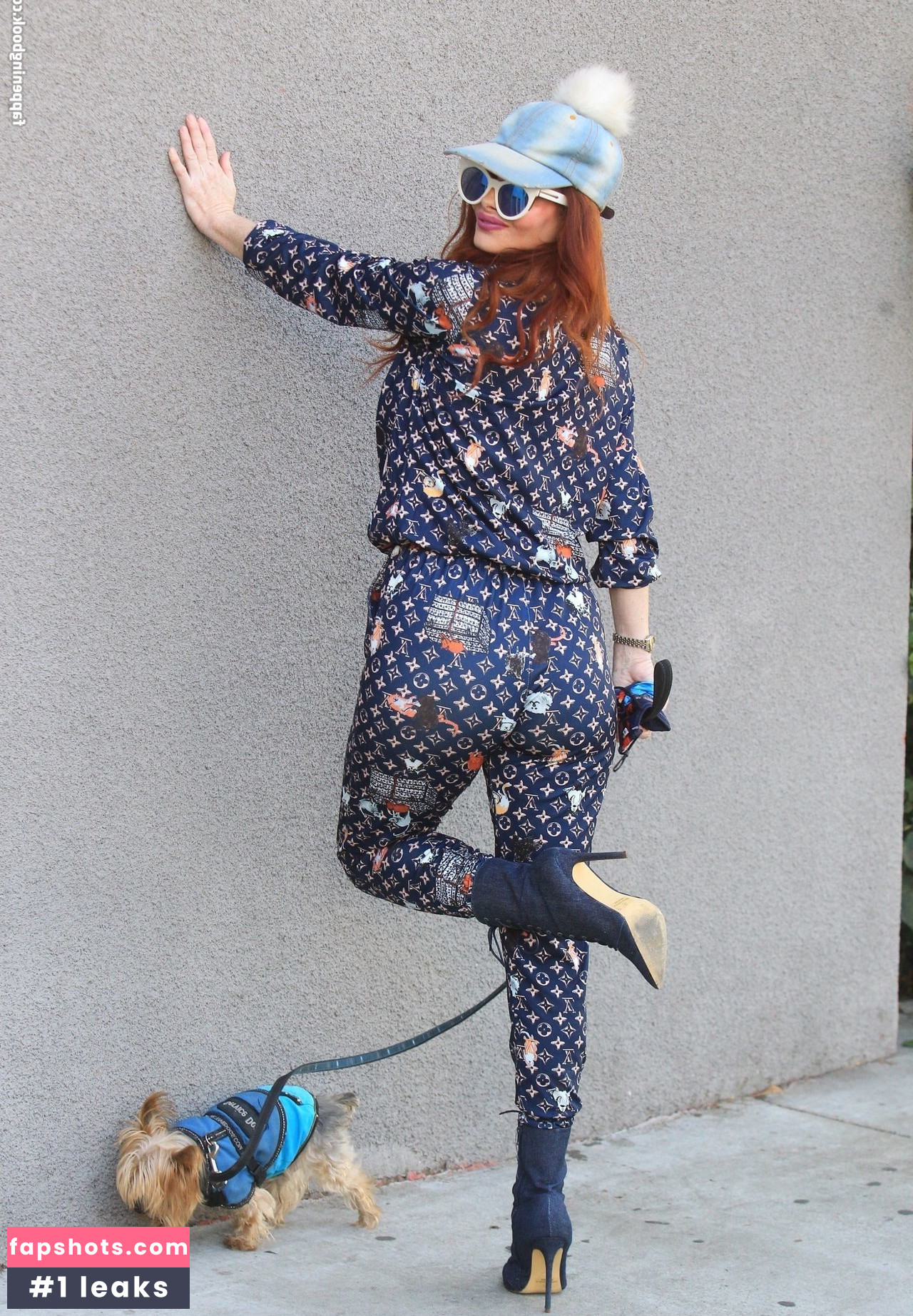 Phoebe Price gallery photo #1783