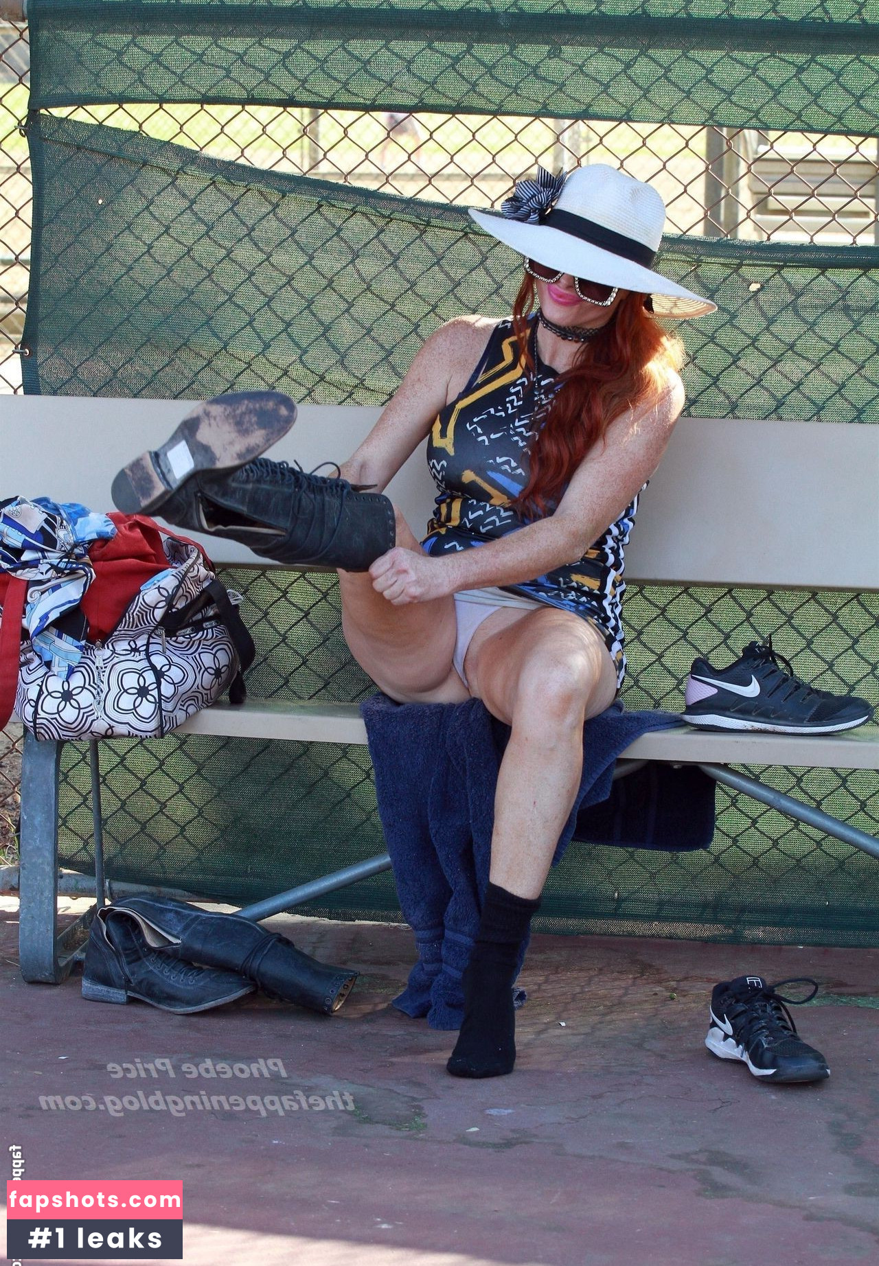 Phoebe Price gallery photo #1797