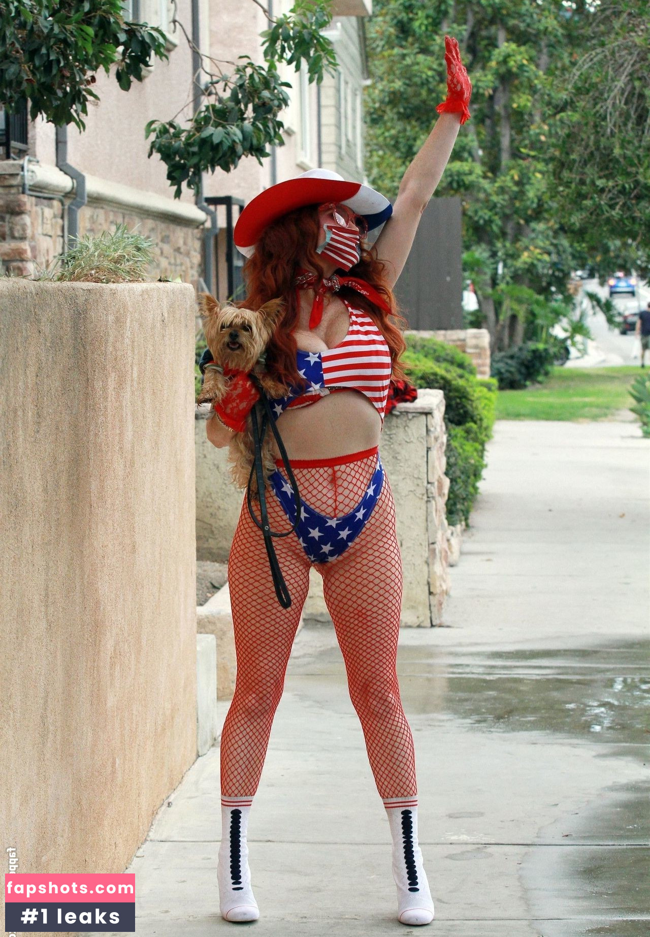 Phoebe Price gallery photo #1845