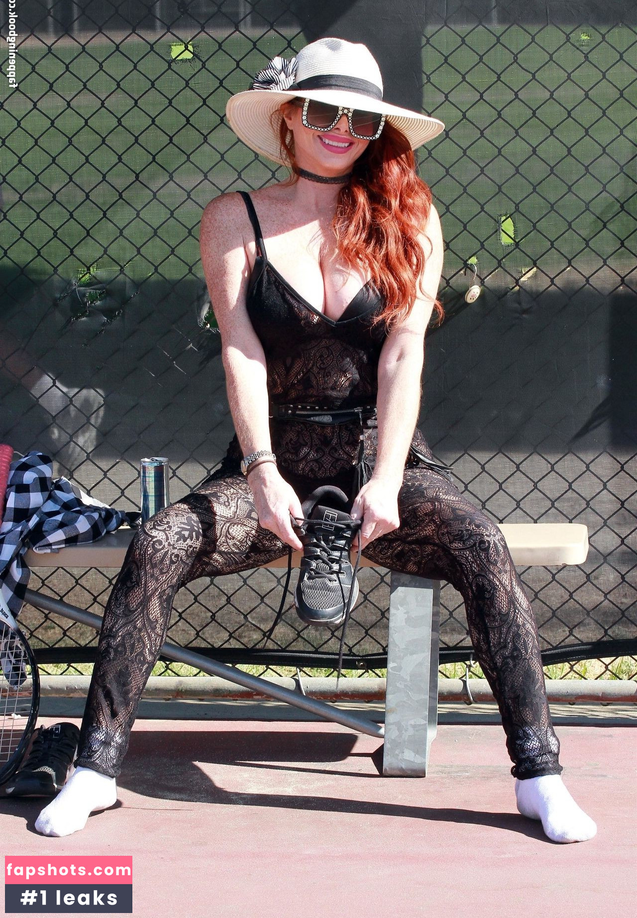 Phoebe Price gallery photo #1883