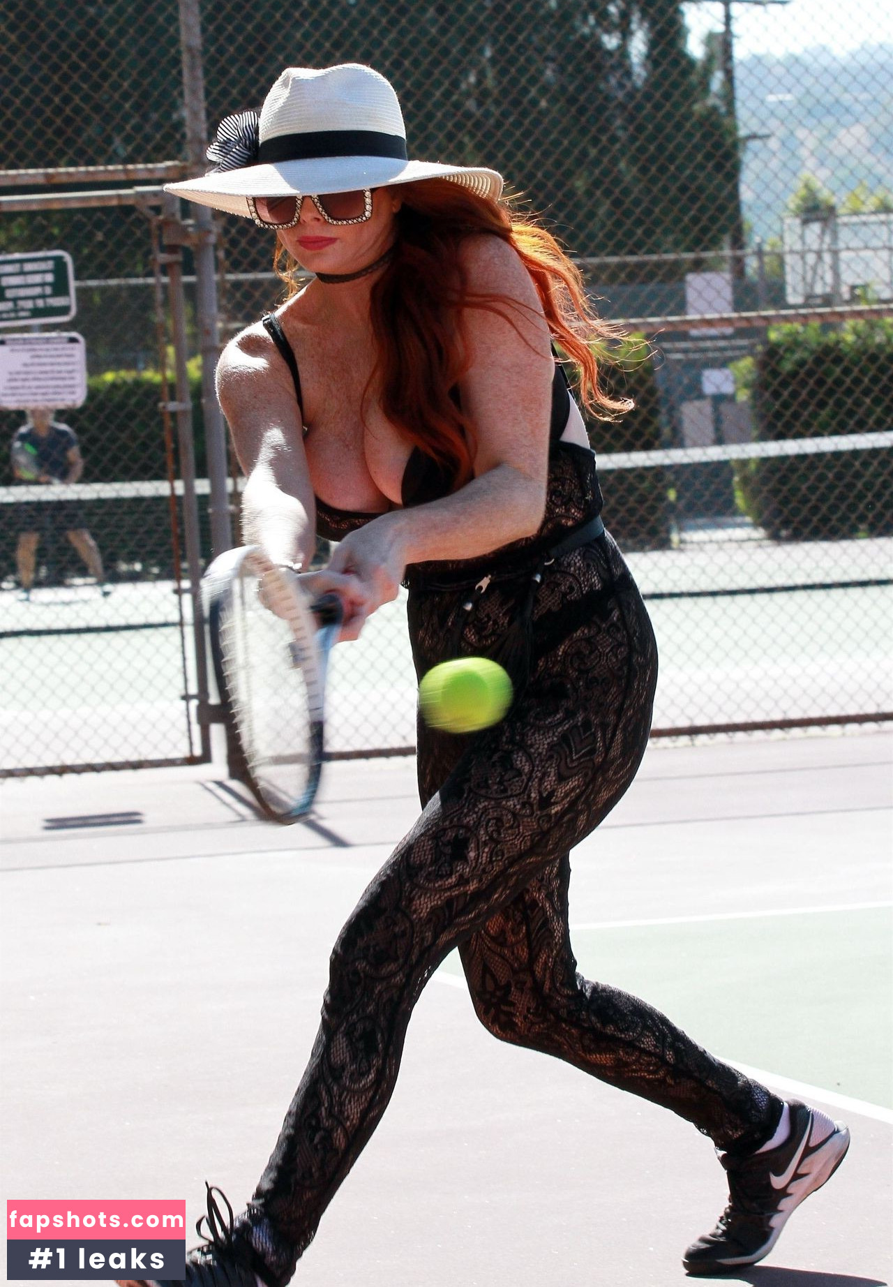 Phoebe Price gallery photo #1910