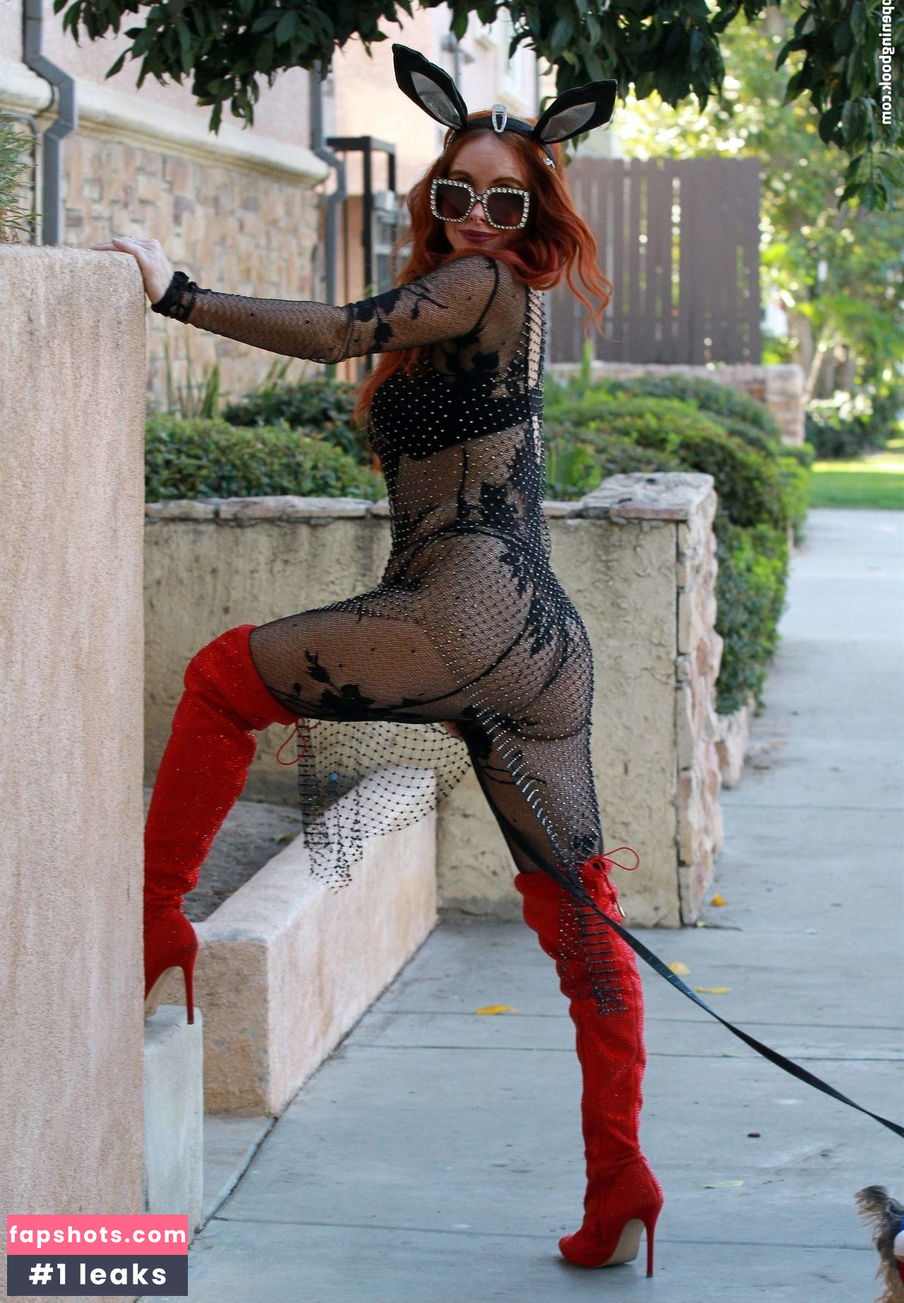 Phoebe Price gallery photo #1942