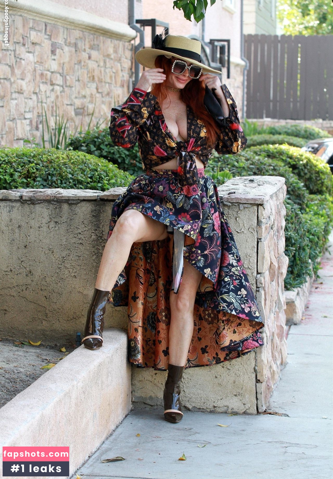 Phoebe Price gallery photo #2010