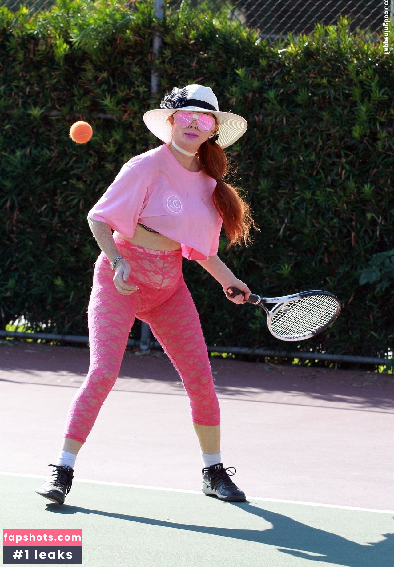 Phoebe Price gallery photo #2016