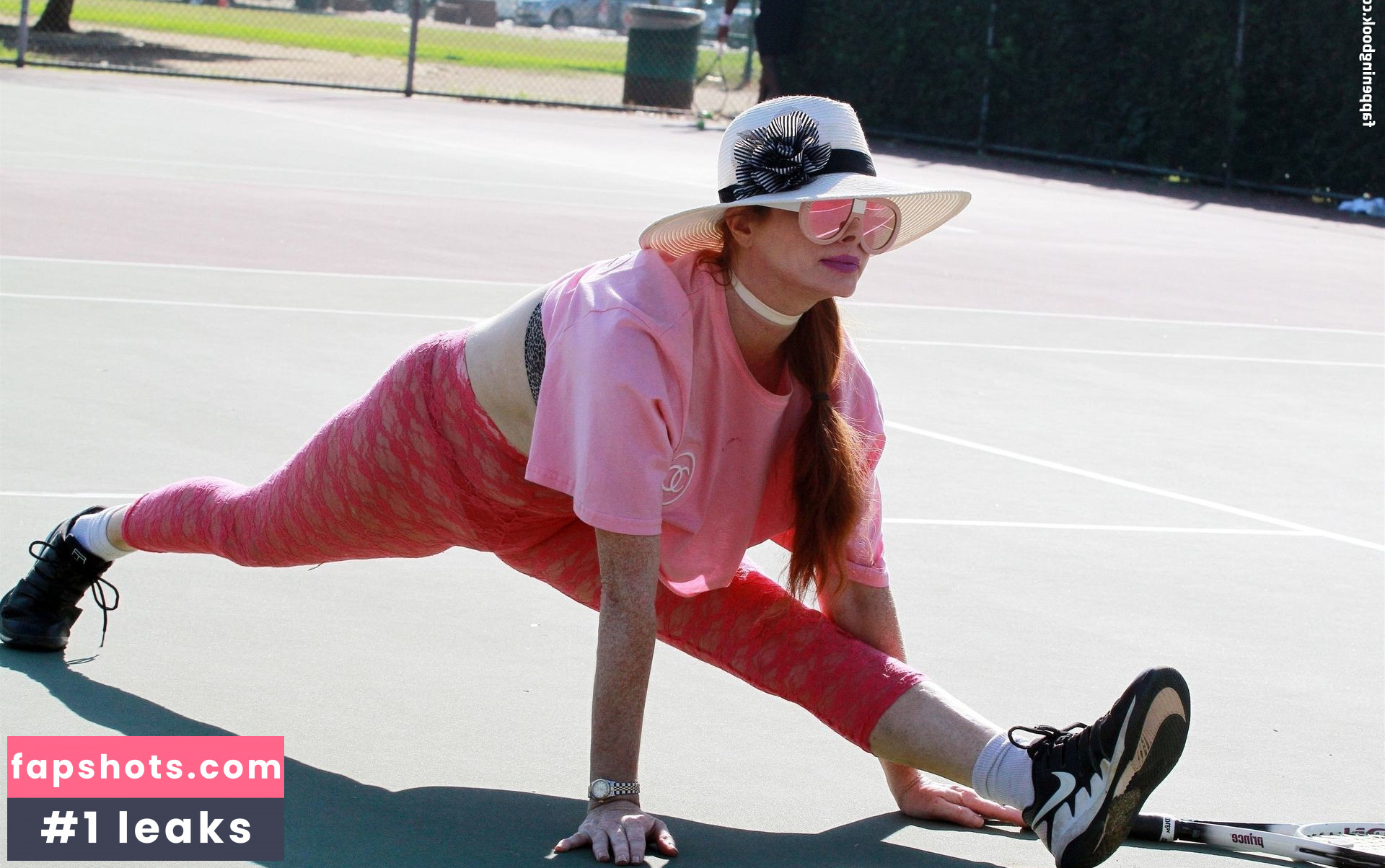 Phoebe Price gallery photo #2029