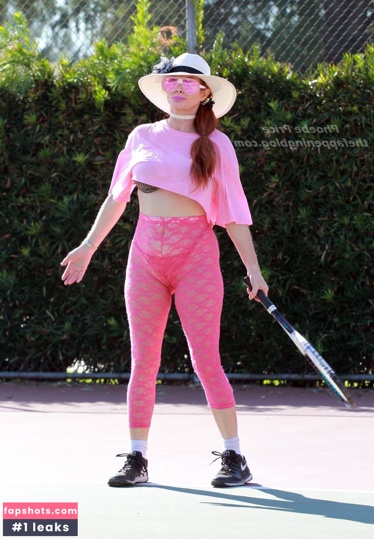 Phoebe Price gallery photo #2036