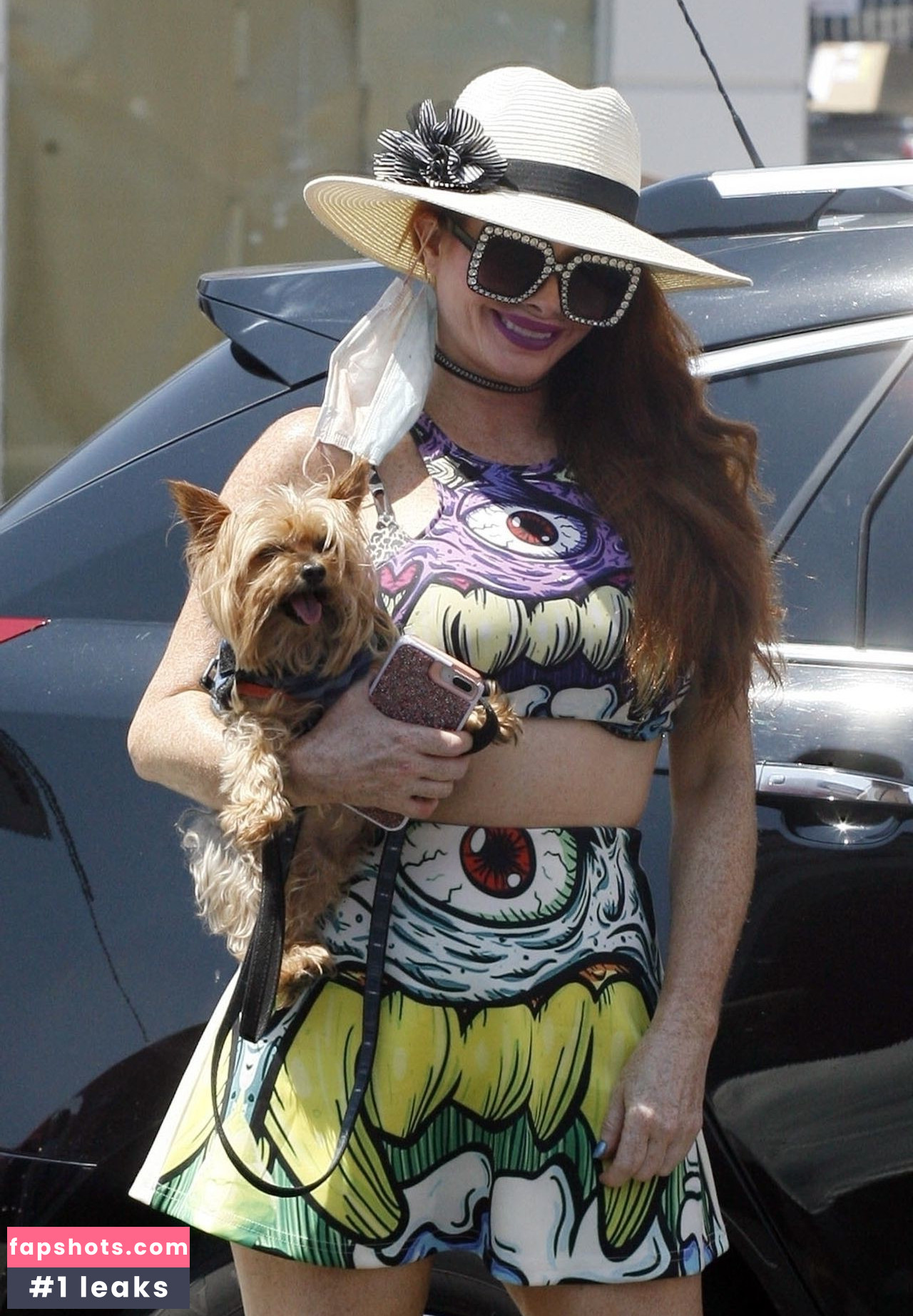 Phoebe Price gallery photo #2347