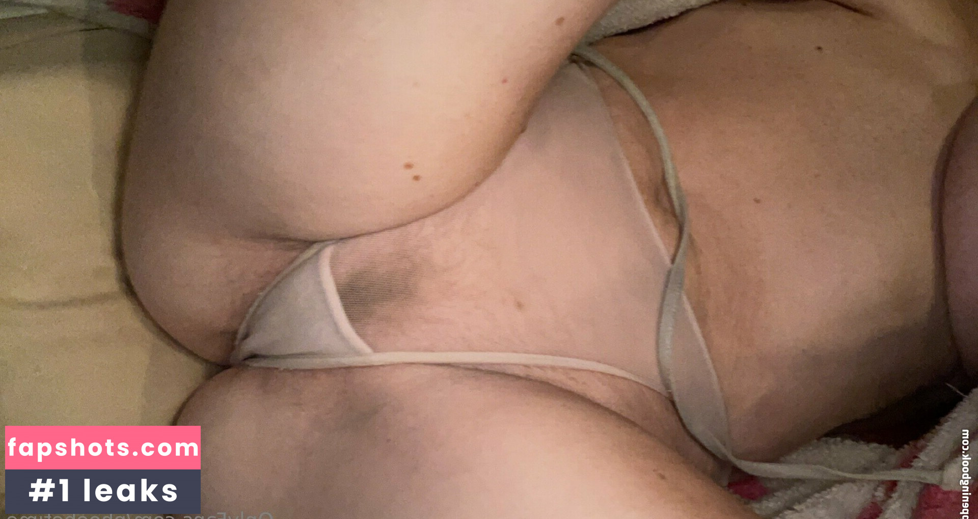 Phoebe Price gallery photo #714