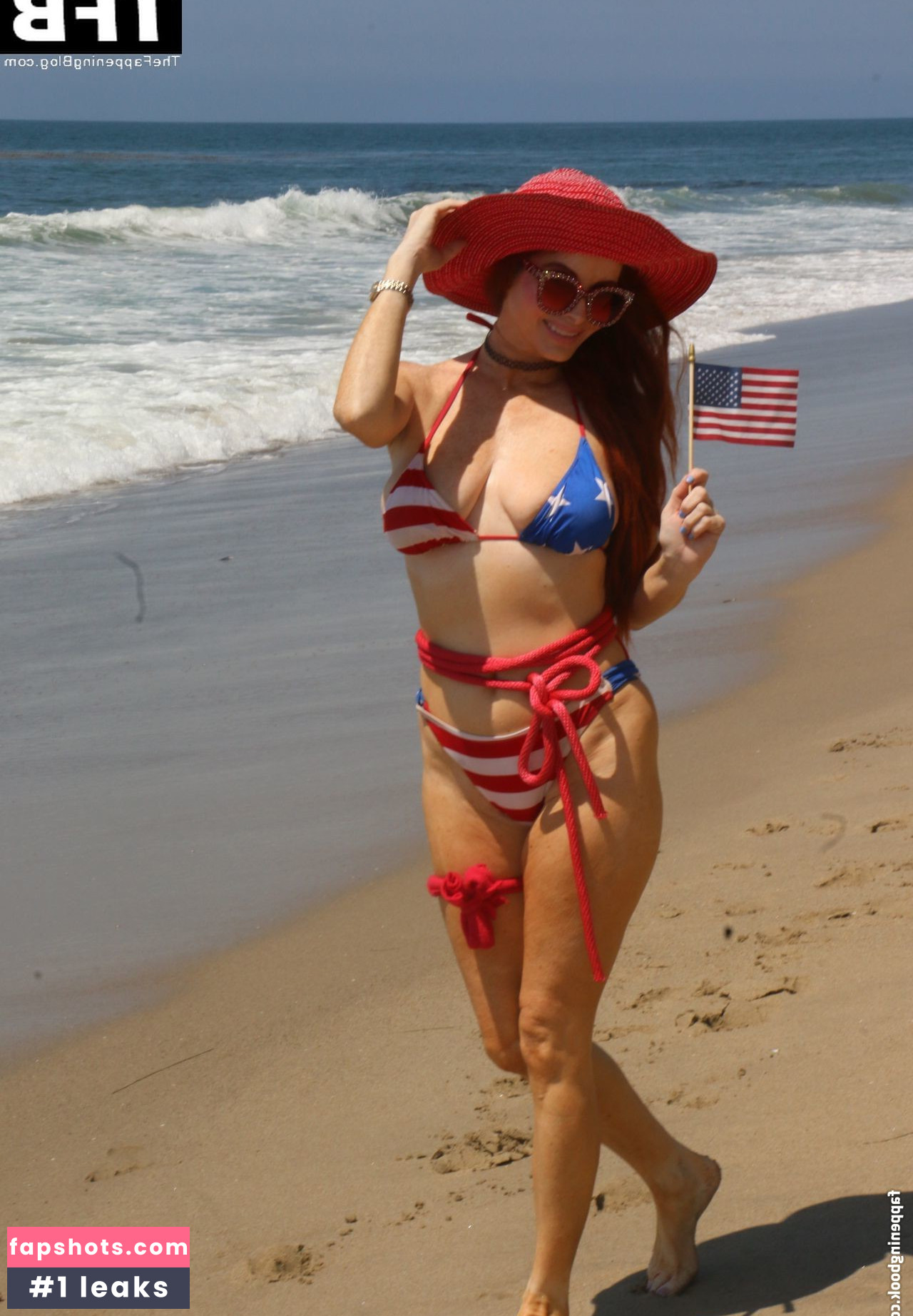 Phoebe Price gallery photo #797