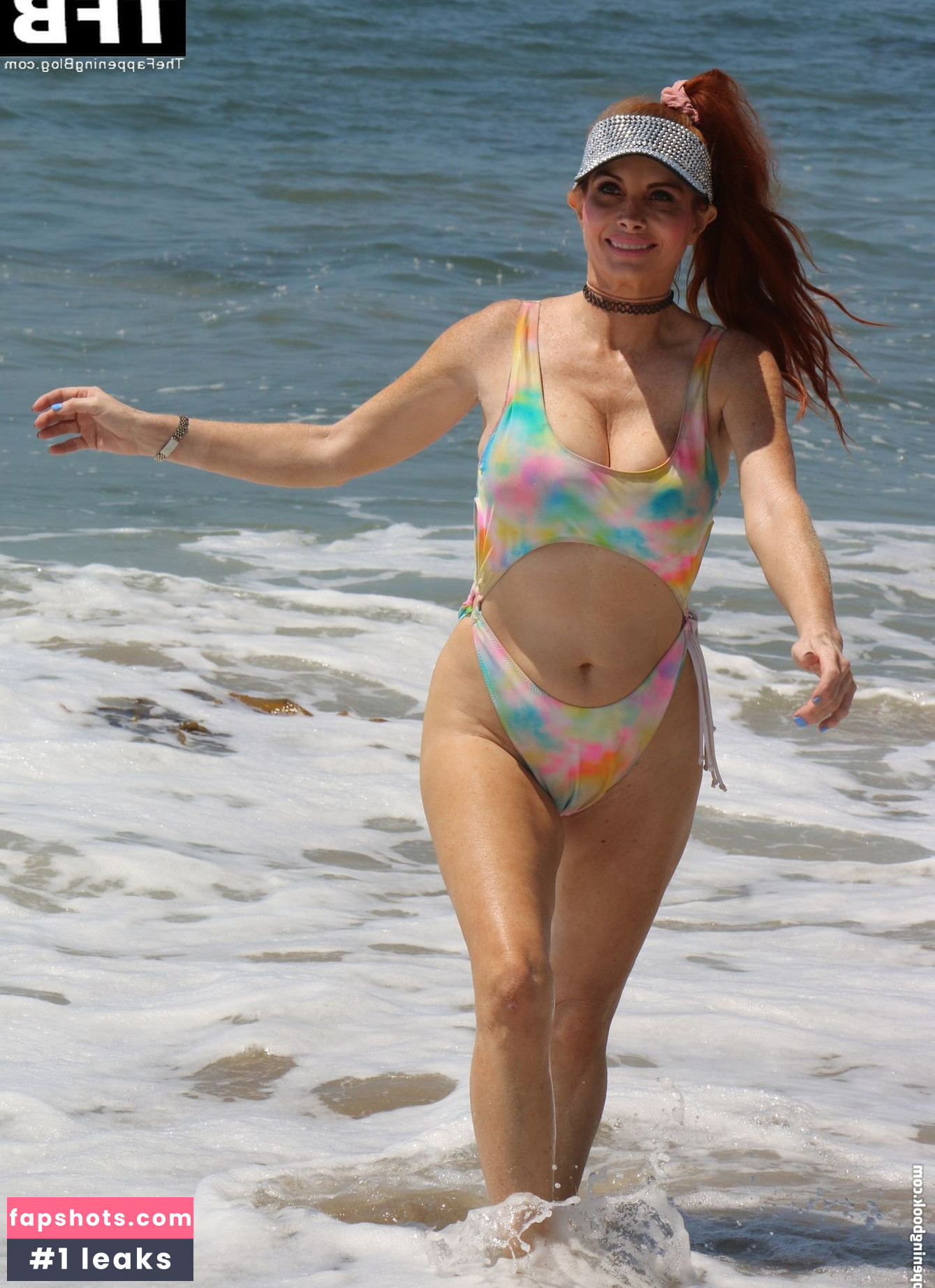 Phoebe Price gallery photo #815