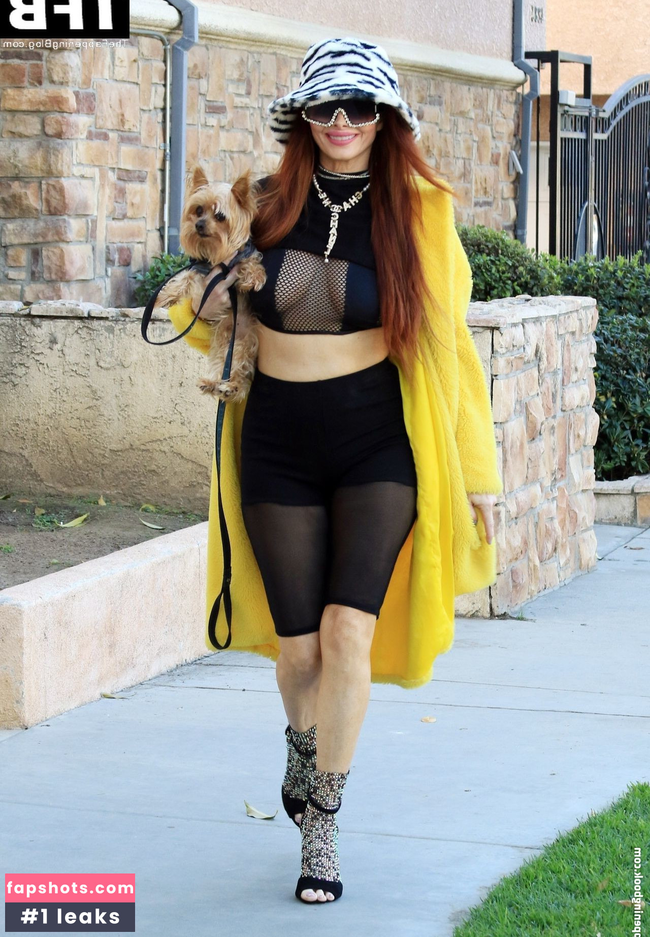 Phoebe Price gallery photo #881