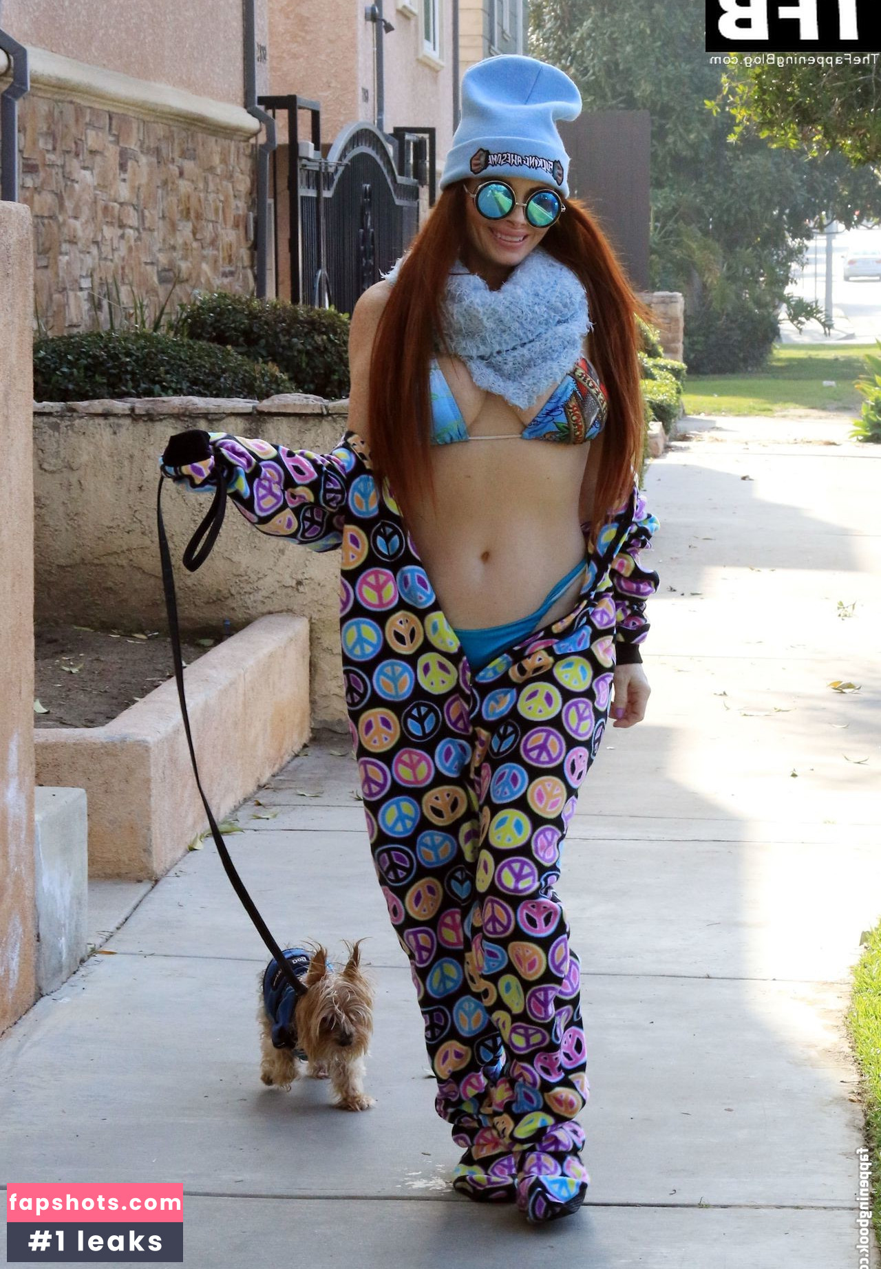 Phoebe Price gallery photo #897