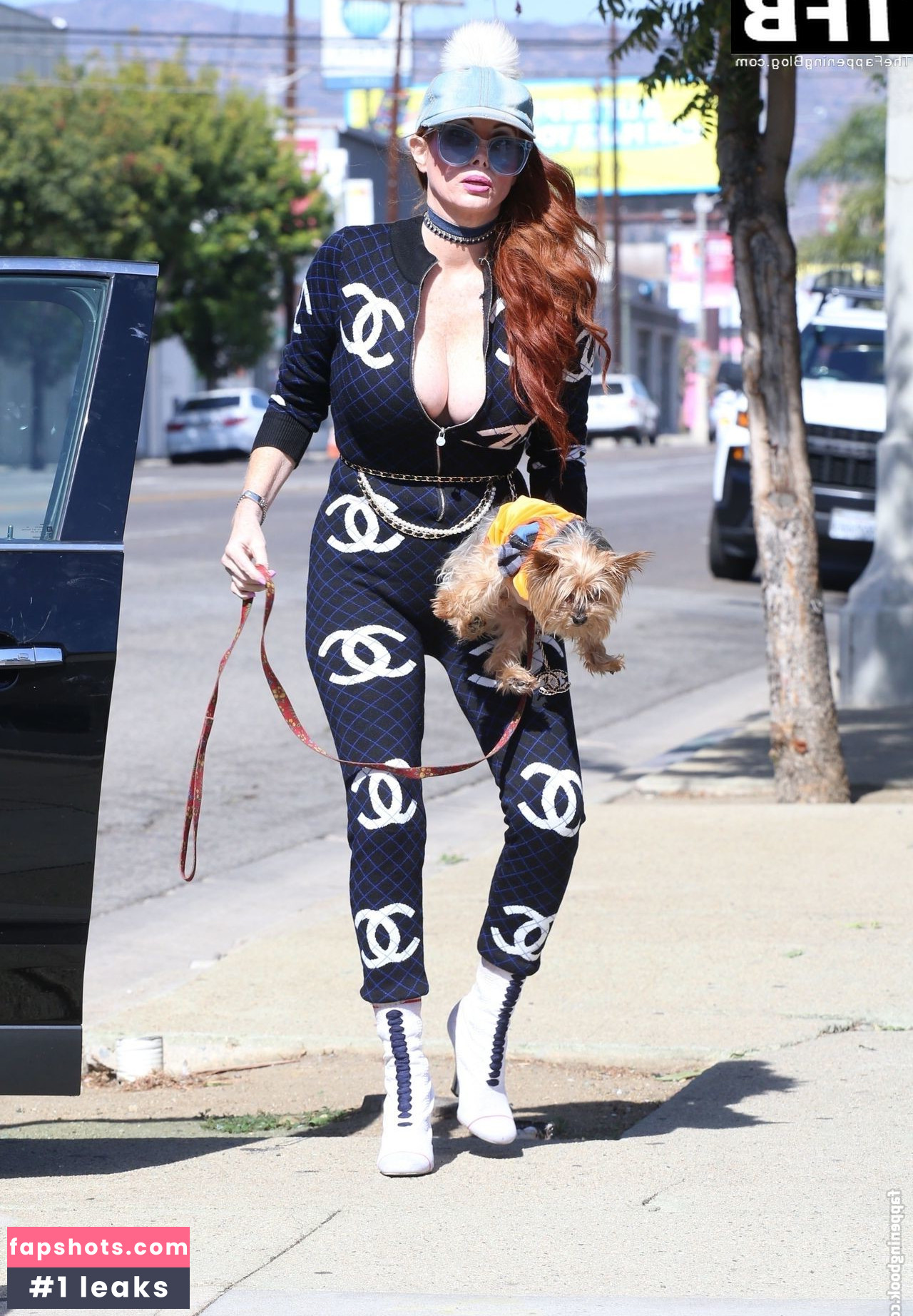 Phoebe Price gallery photo #921