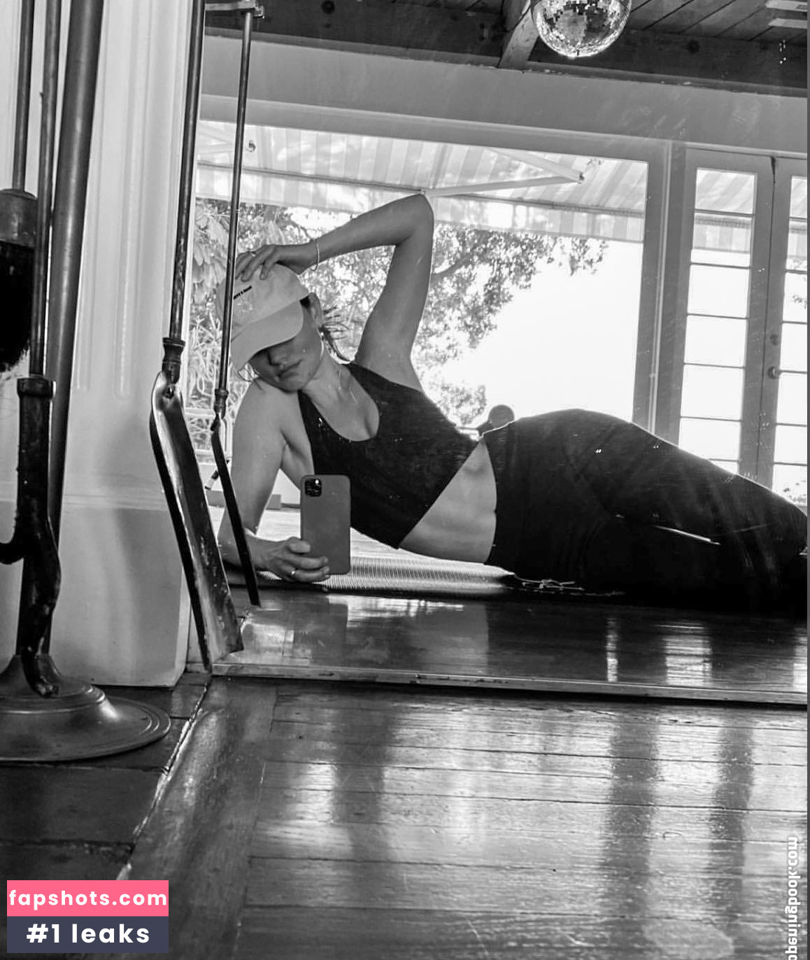 Phoebe Tonkin Nahé úniky fotek pouze od fanoušků #145 - Fapshots