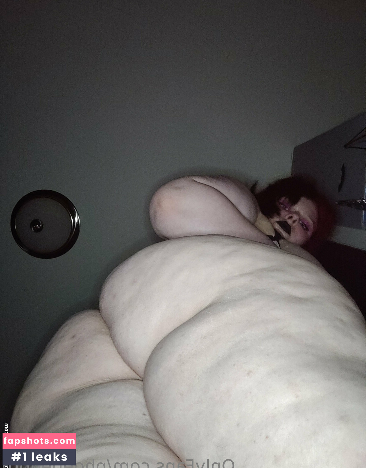 phoebegoth Nude Leaks OnlyFans Photos #12 - LeakJerk