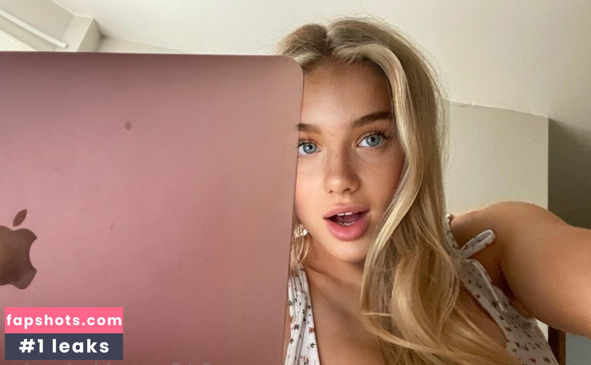 PhoebeParker gallery photo #11