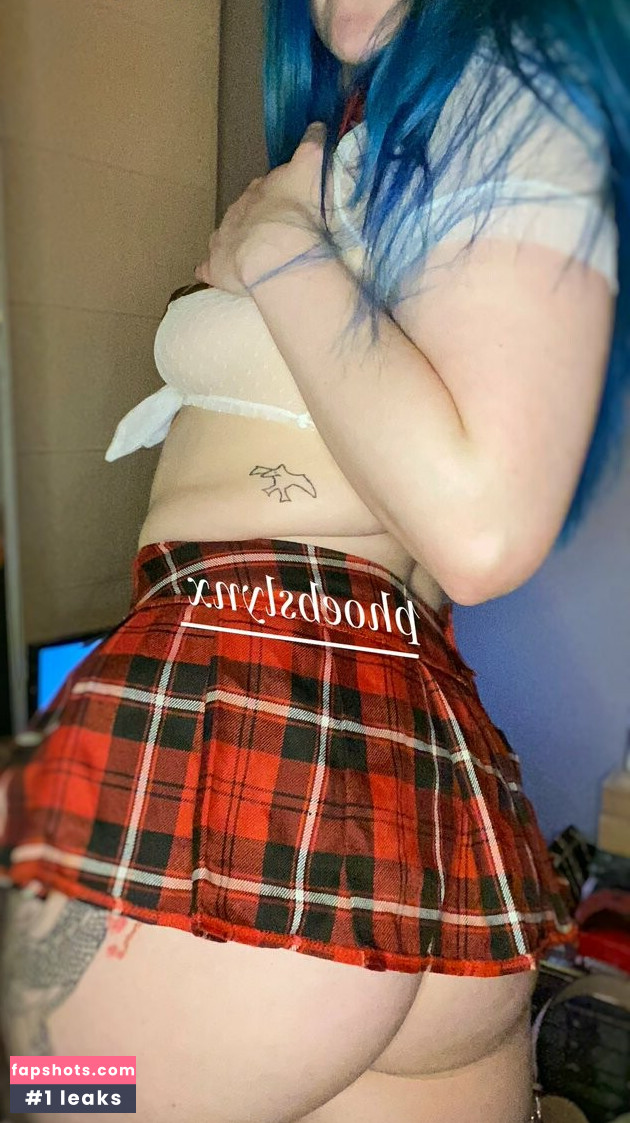 Phoebslynx gallery photo #3