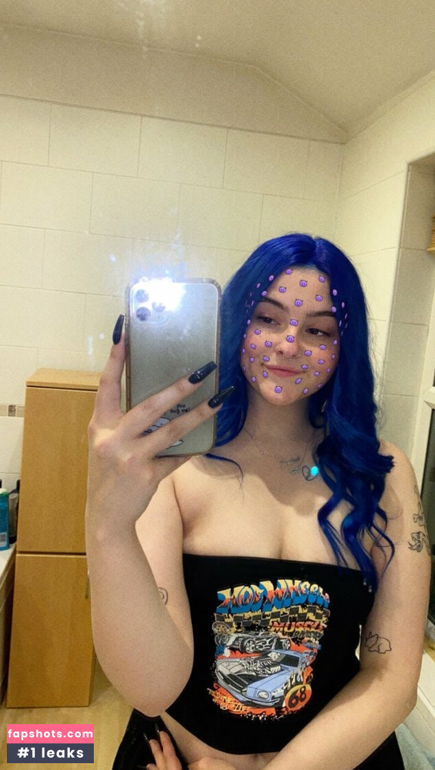 Phoebslynx gallery photo #7