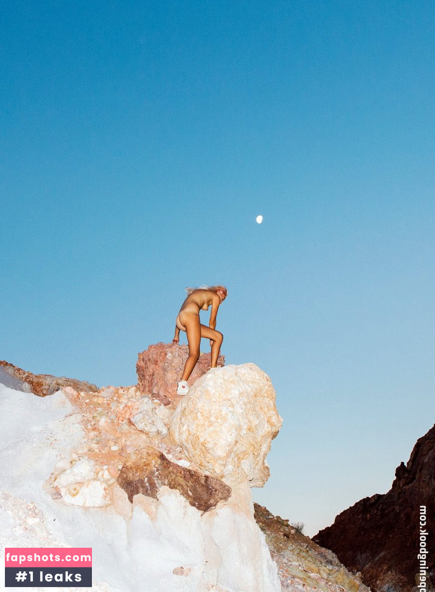 Phoenix Cotner gallery photo #4