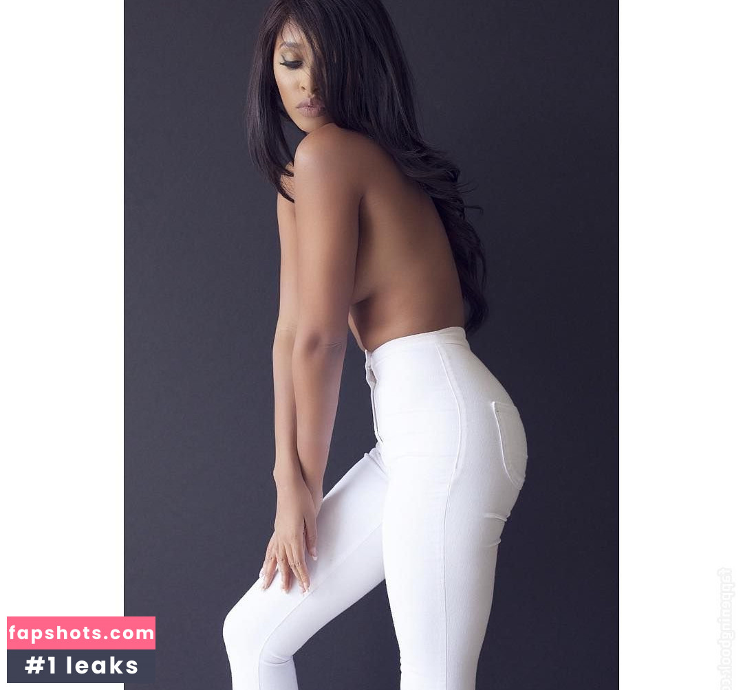 Phoenix Skye gallery photo #90