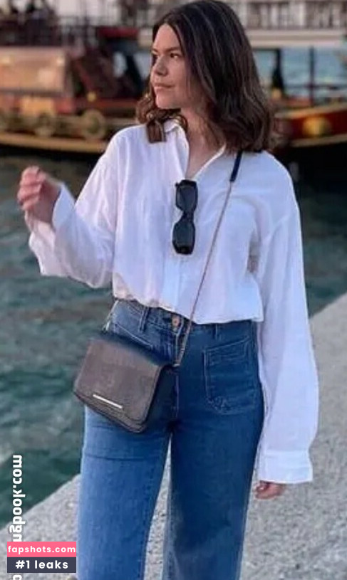 Photini Brilli gallery photo #6