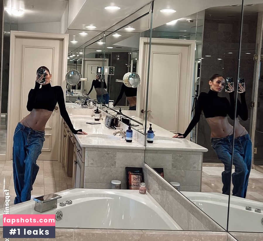 Pia Mia Perez gallery photo #50