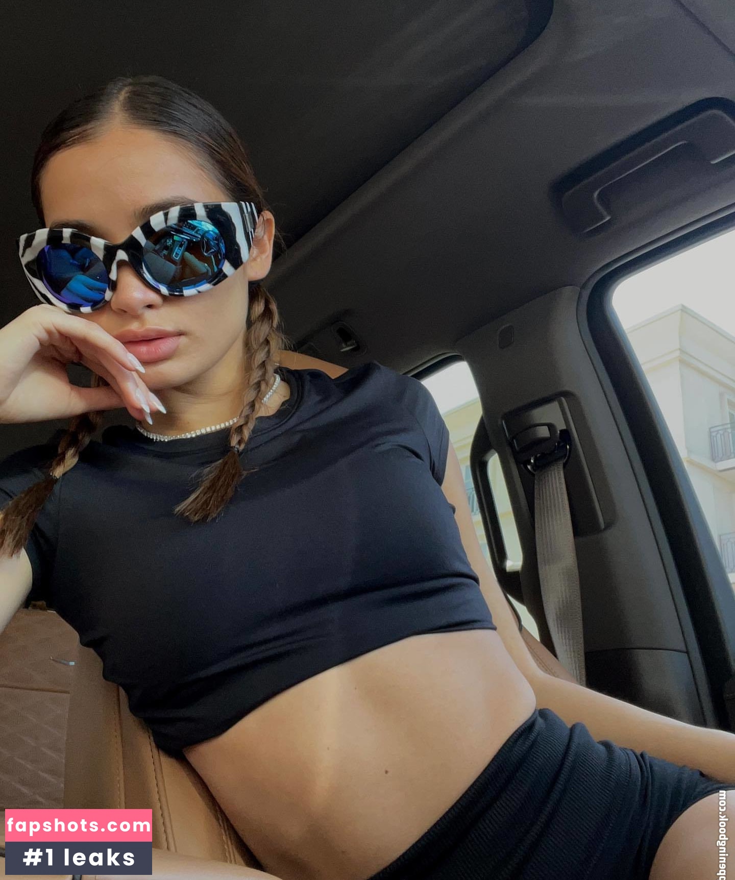 Pia Mia Perez gallery photo #62