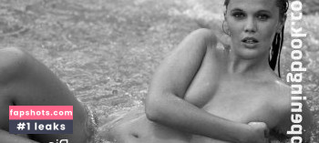 Pia Riegel gallery photo #13