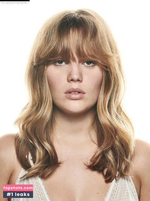 Pia Riegel gallery photo #5