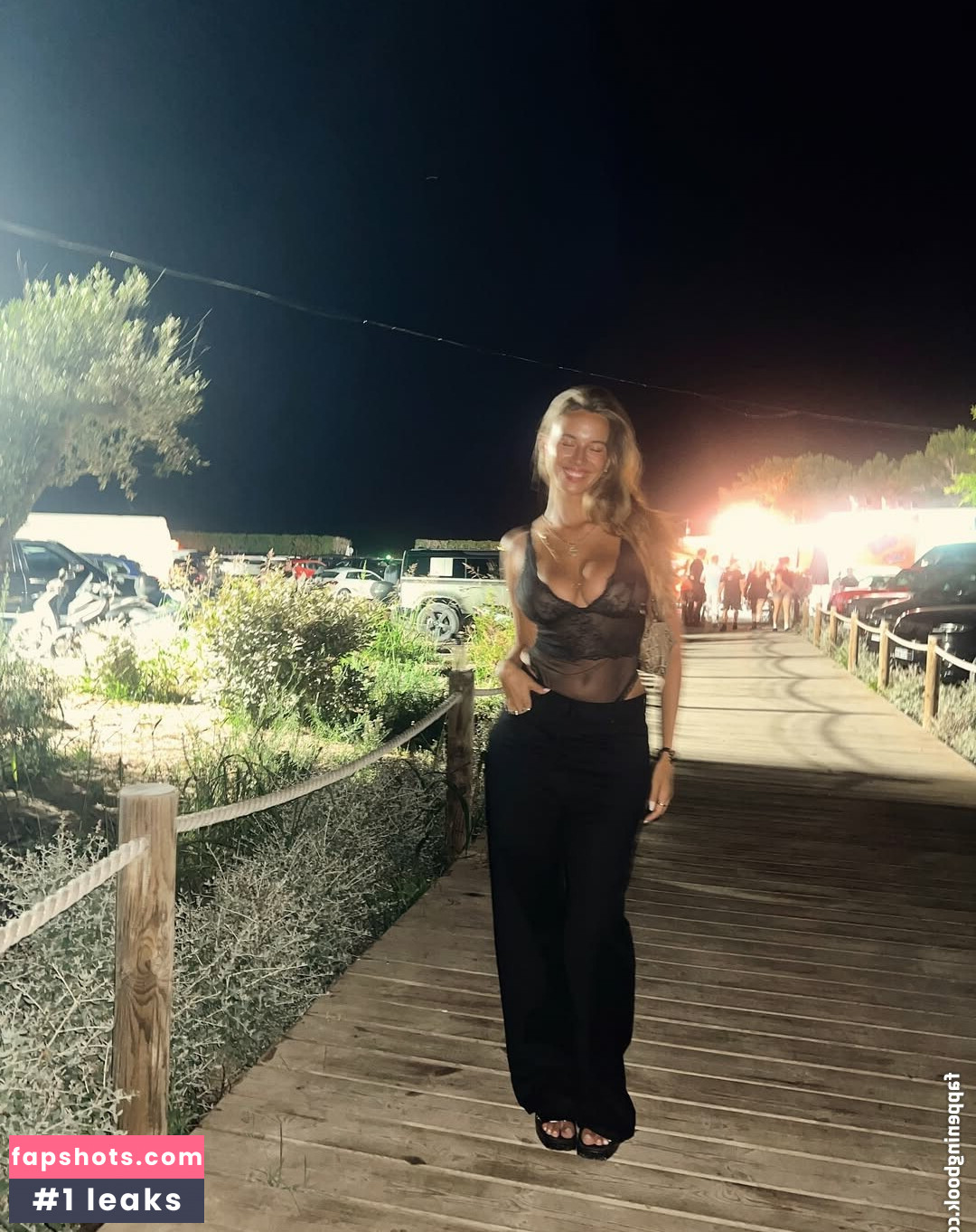 Pia Volckmann nude babe gallery