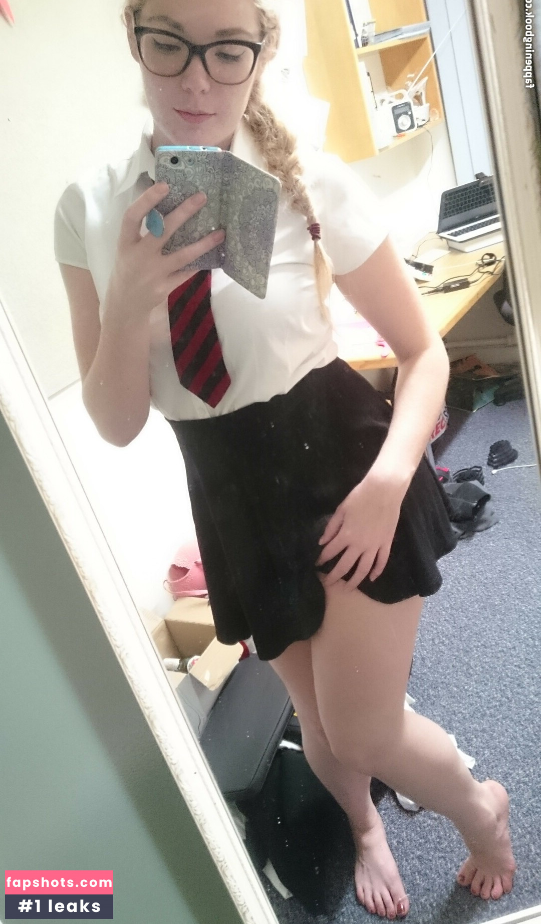 Piamay gallery photo #2