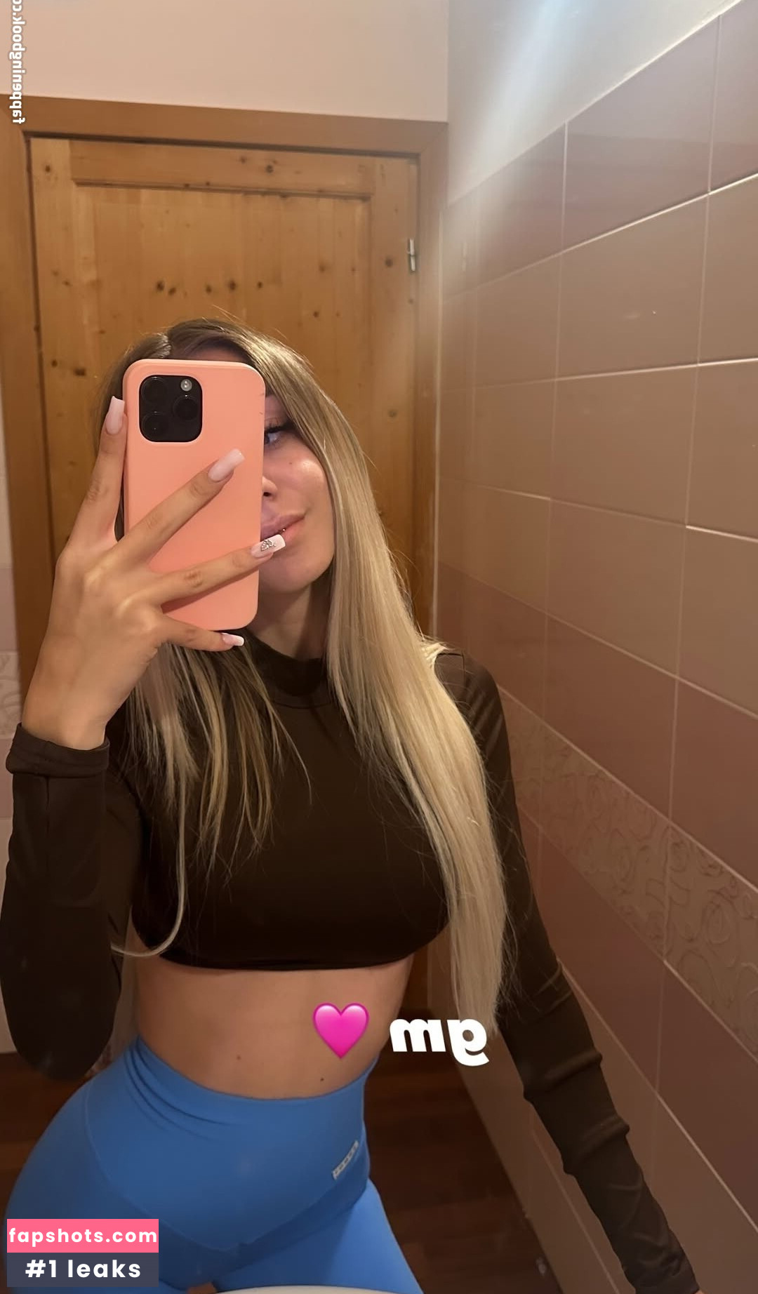 Piccola Jasmy nude babe gallery