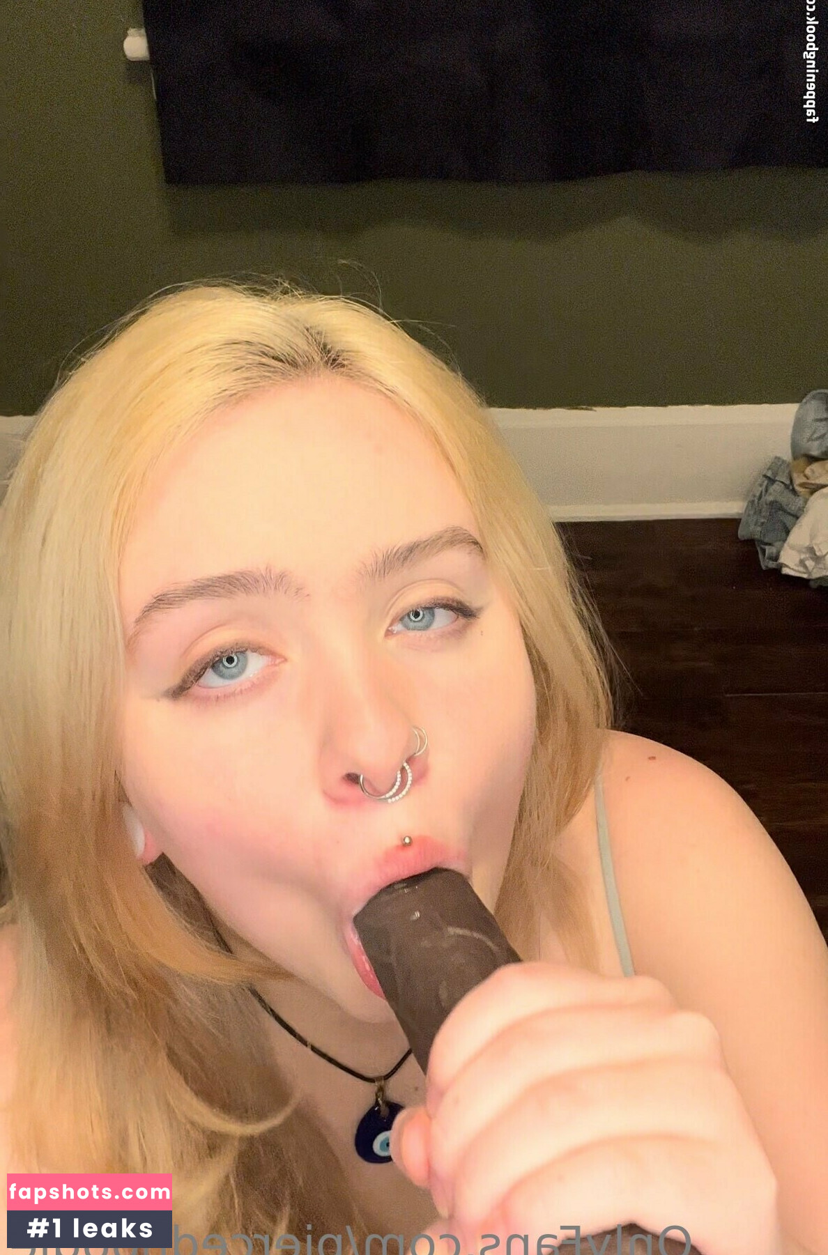 Piercednoodle gallery photo #24