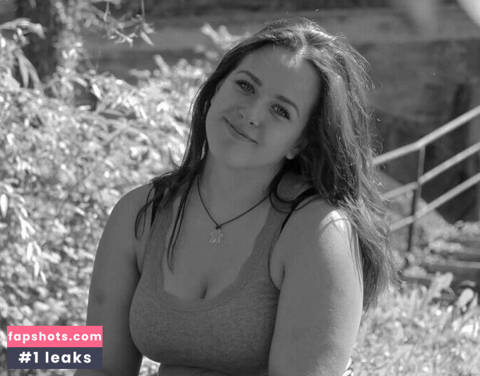 Pika Mikelj gallery photo #9