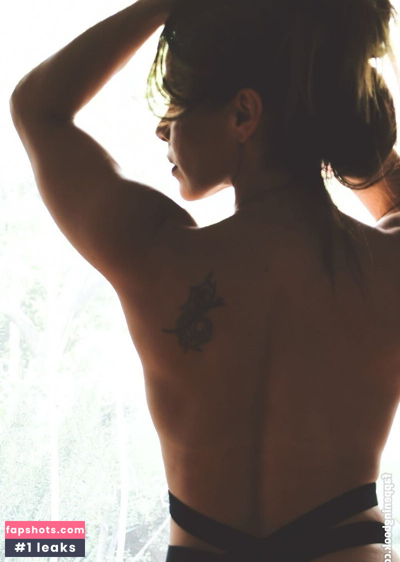 Pinche Ana Fit Nude Leaks OnlyFans Photos #2 - LeakJerk