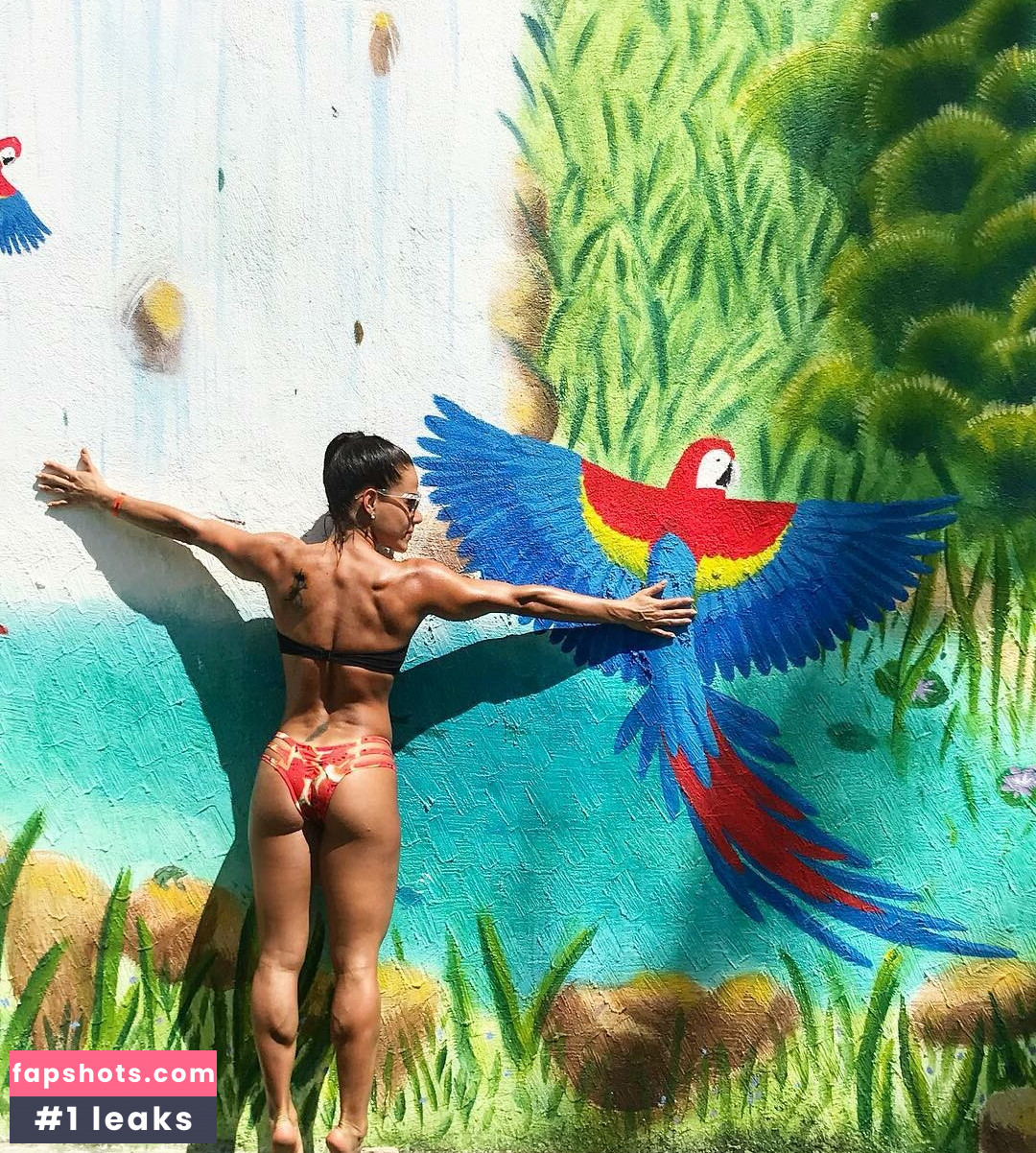 Pinche Ana Fit Nude Leaks OnlyFans Photos #13 - LeakJerk