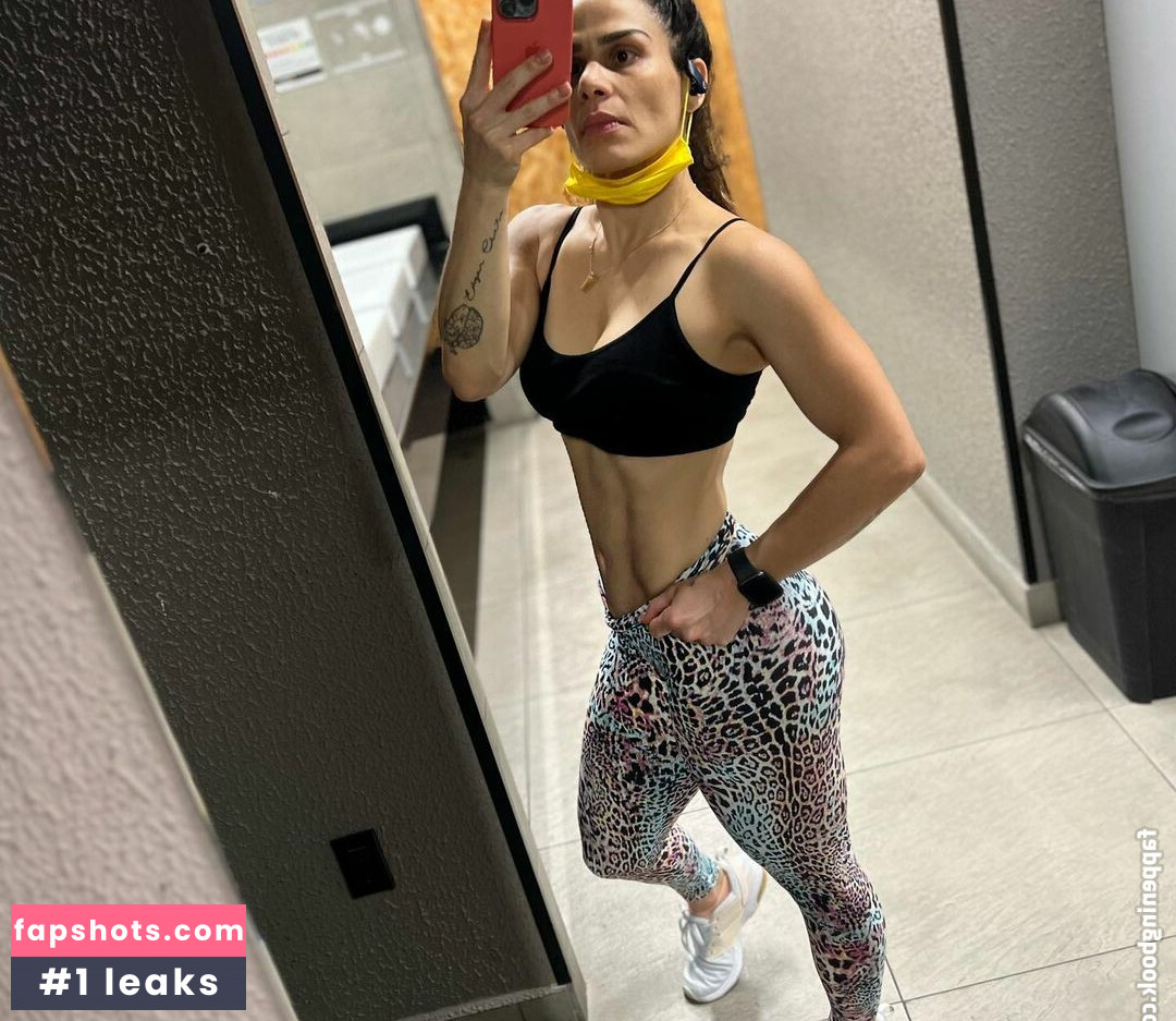 Pinche Ana Fit Nude Leaks OnlyFans Photos #37 - LeakJerk