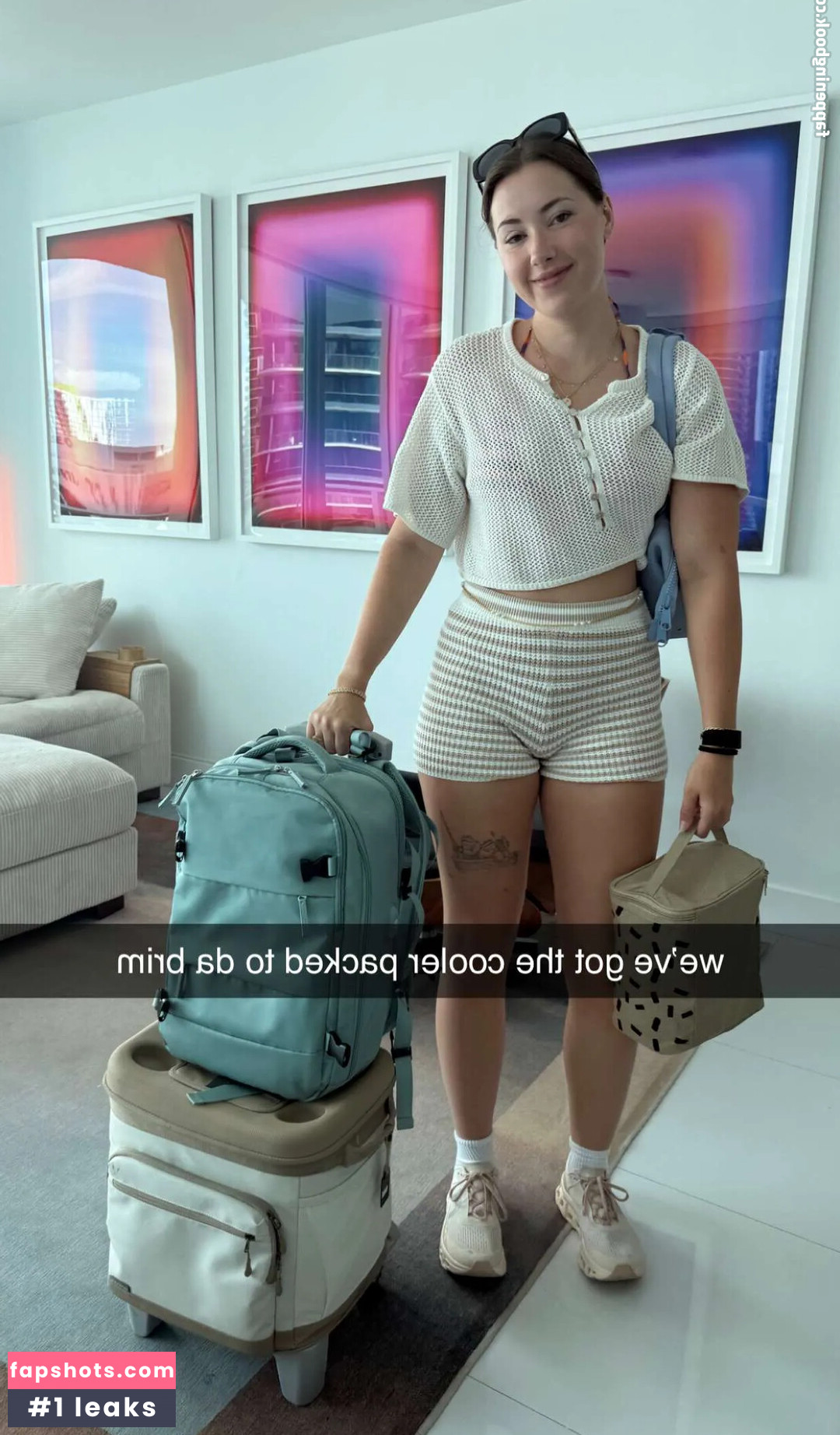 Pineapplebrat gallery photo #102