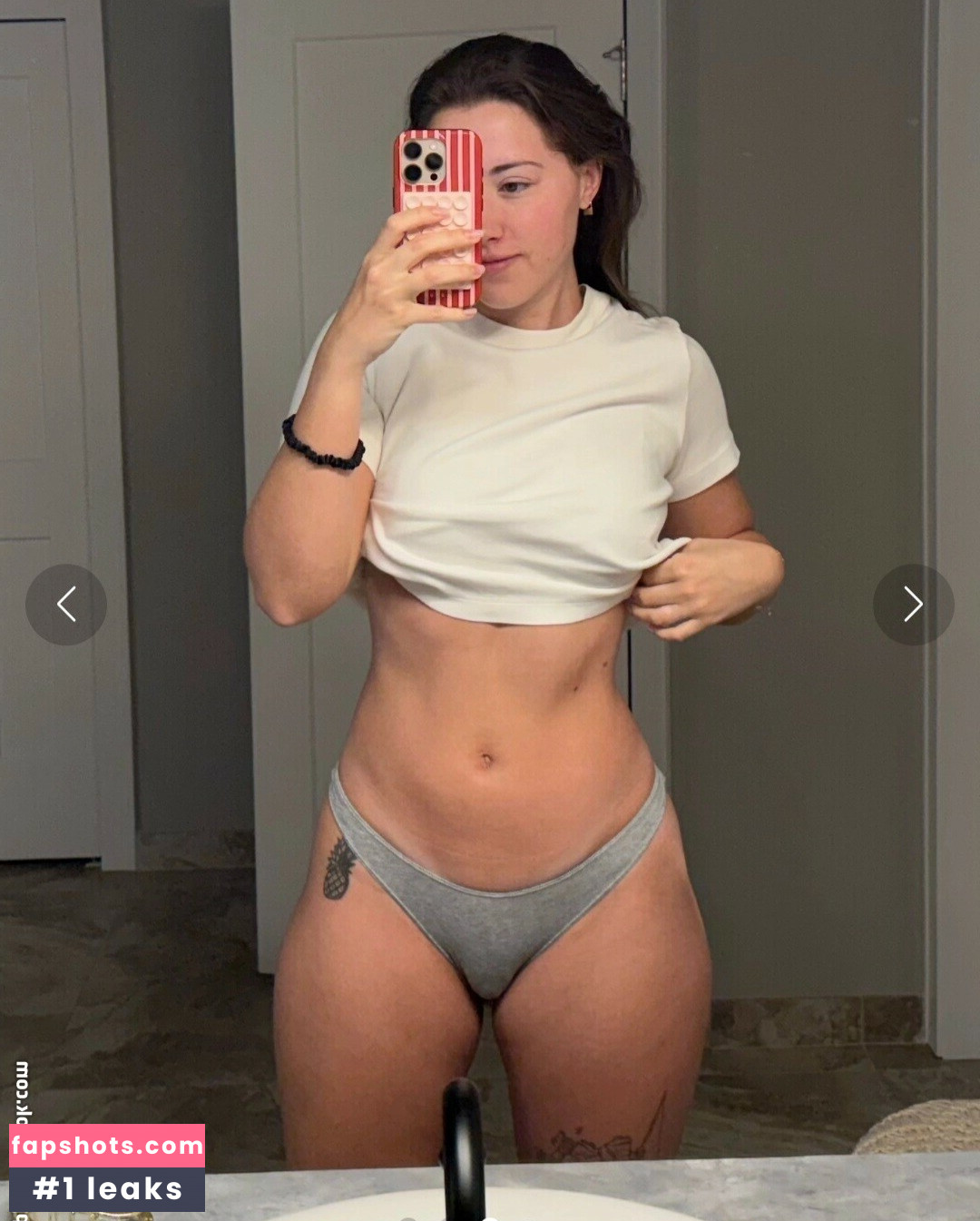 Pineapplebrat gallery photo #147