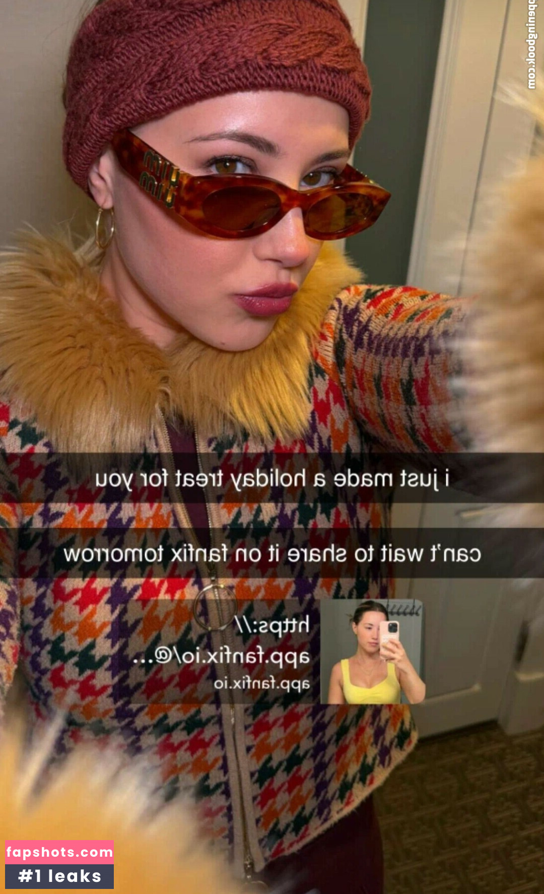 Pineapplebrat gallery photo #25