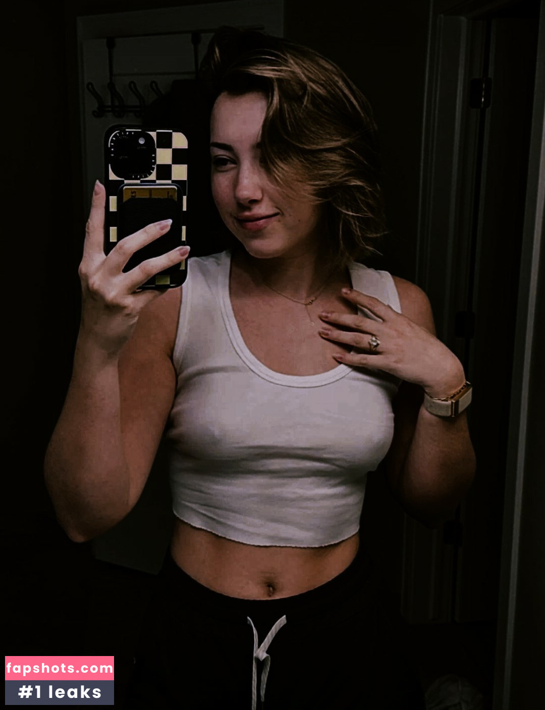 Pineapplebrat gallery photo #319