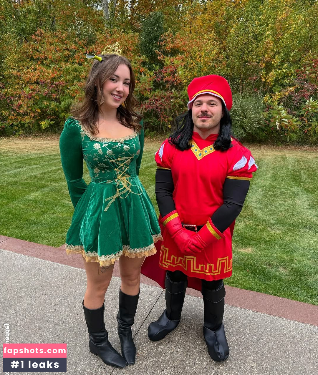 Pineapplebrat gallery photo #51