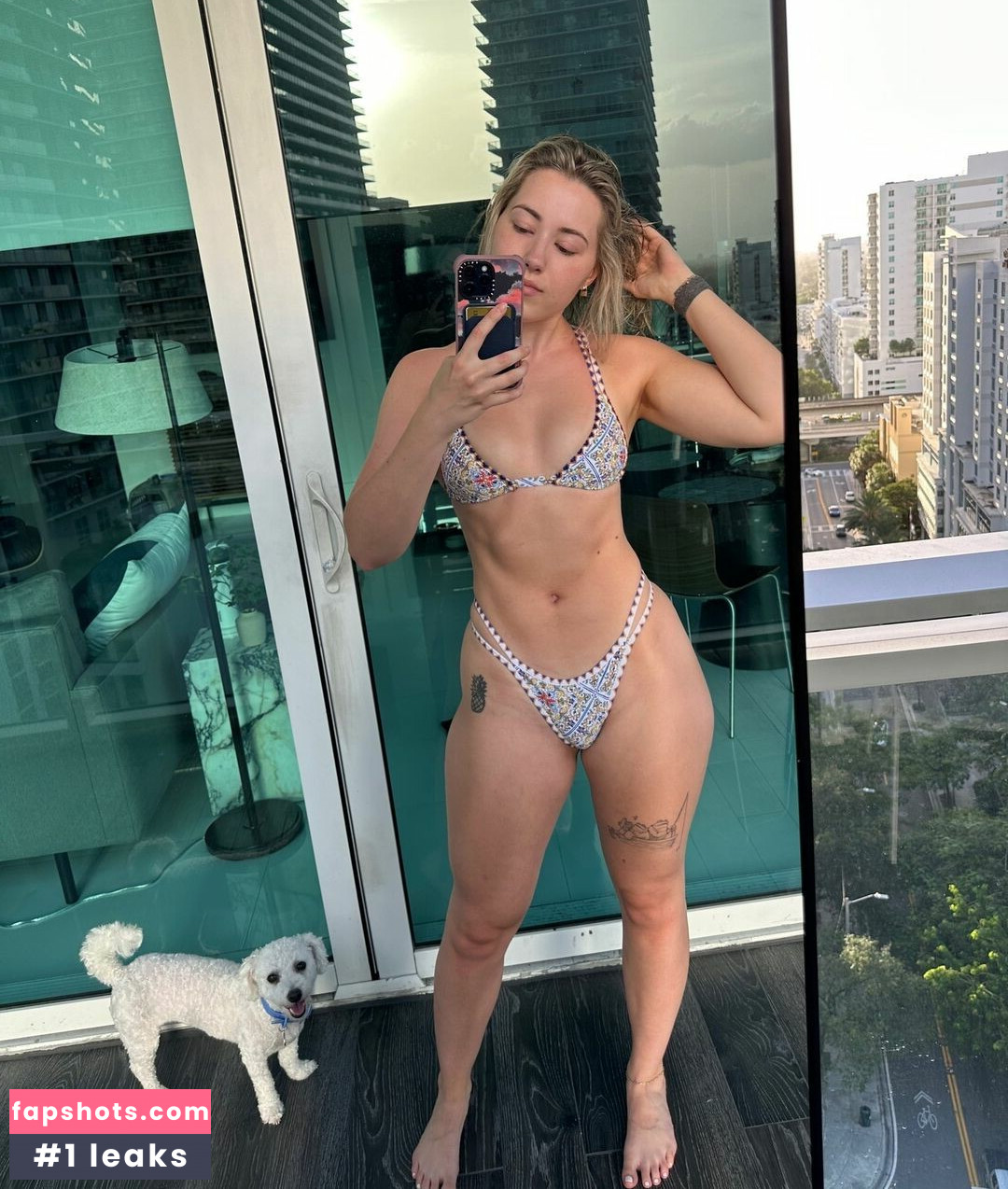 Pineapplebrat gallery photo #519