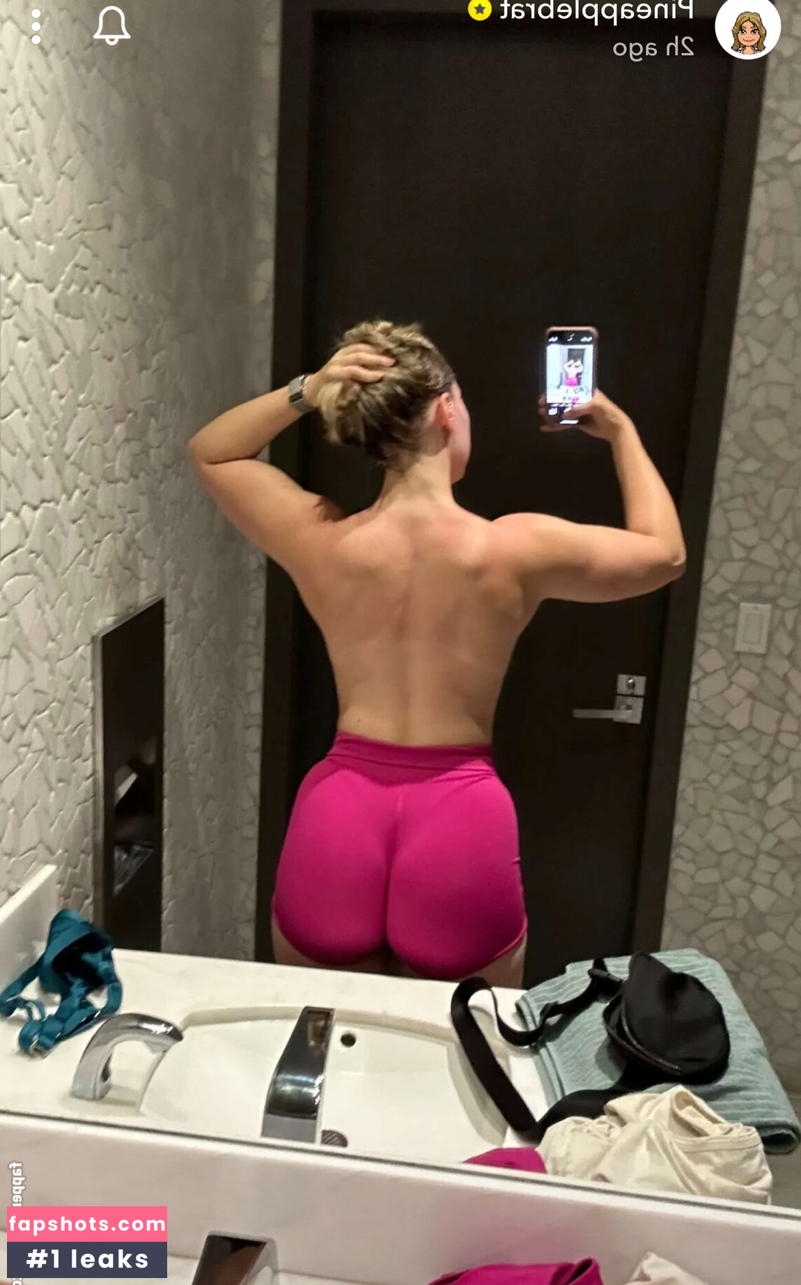 Pineapplebrat gallery photo #528